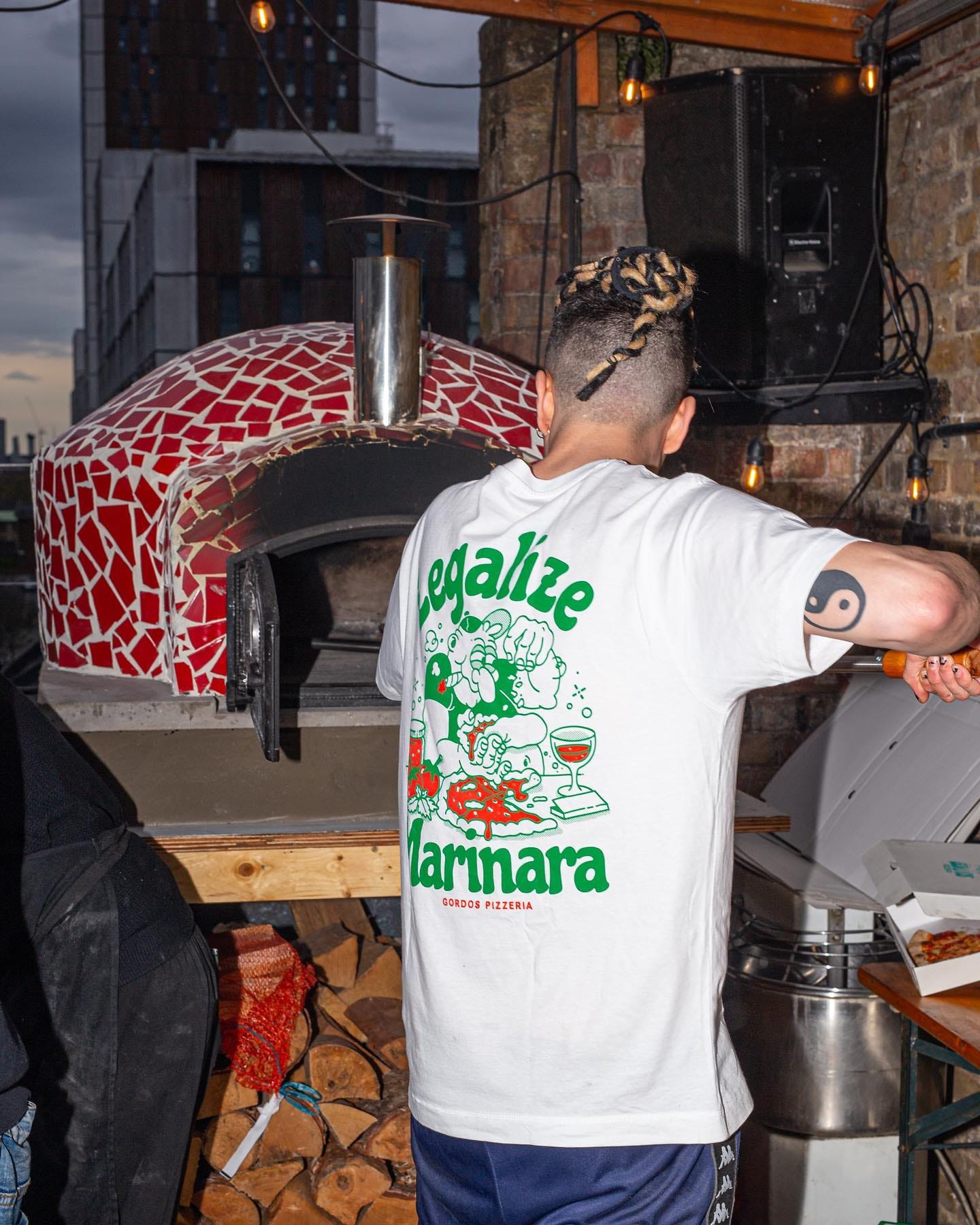 Gordos Pizzeria World Famous Gordos 'Legalize Marinara' Tee - White