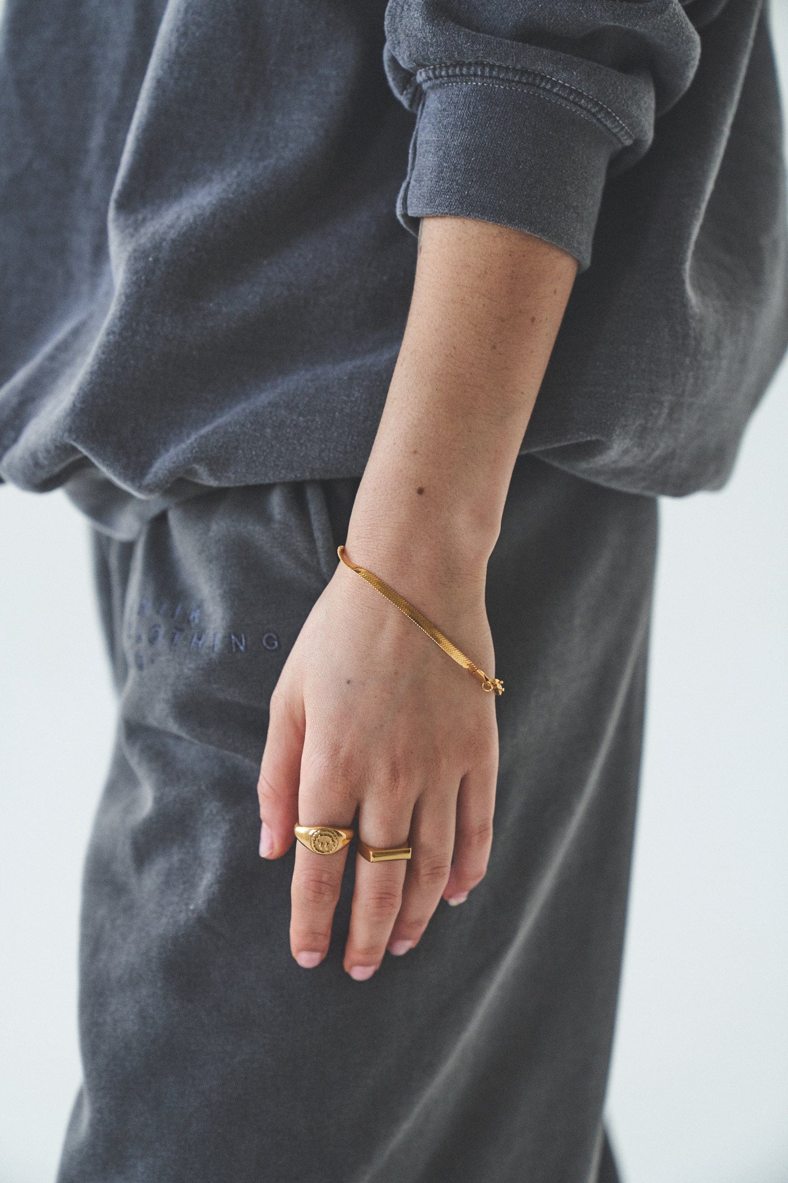 UN:IK Jewellery Snake Bracelet - Gold