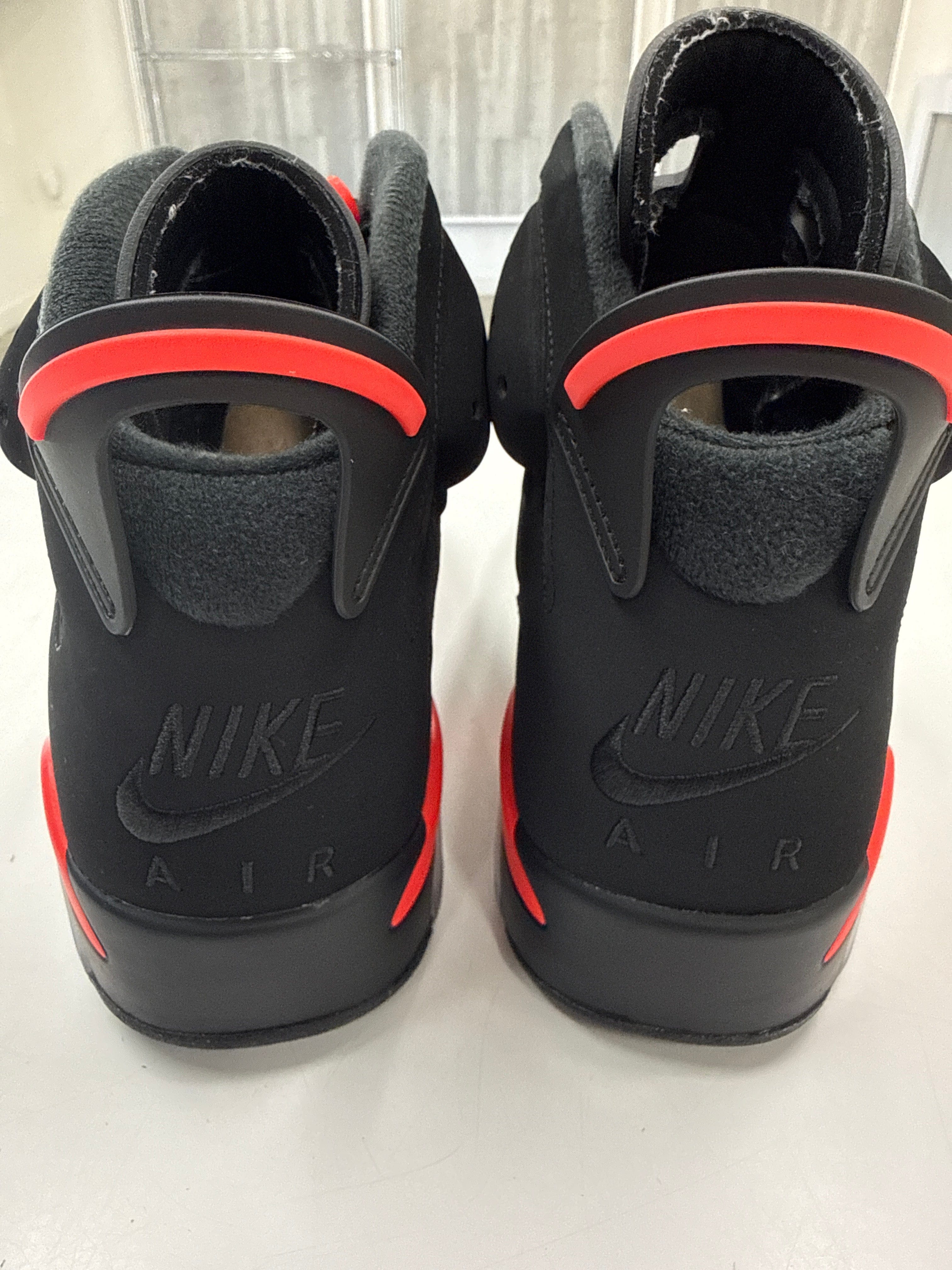AIR JORDAN 6 BLACK INFRARED 2019 - SIZE 9.5 (WORN)
