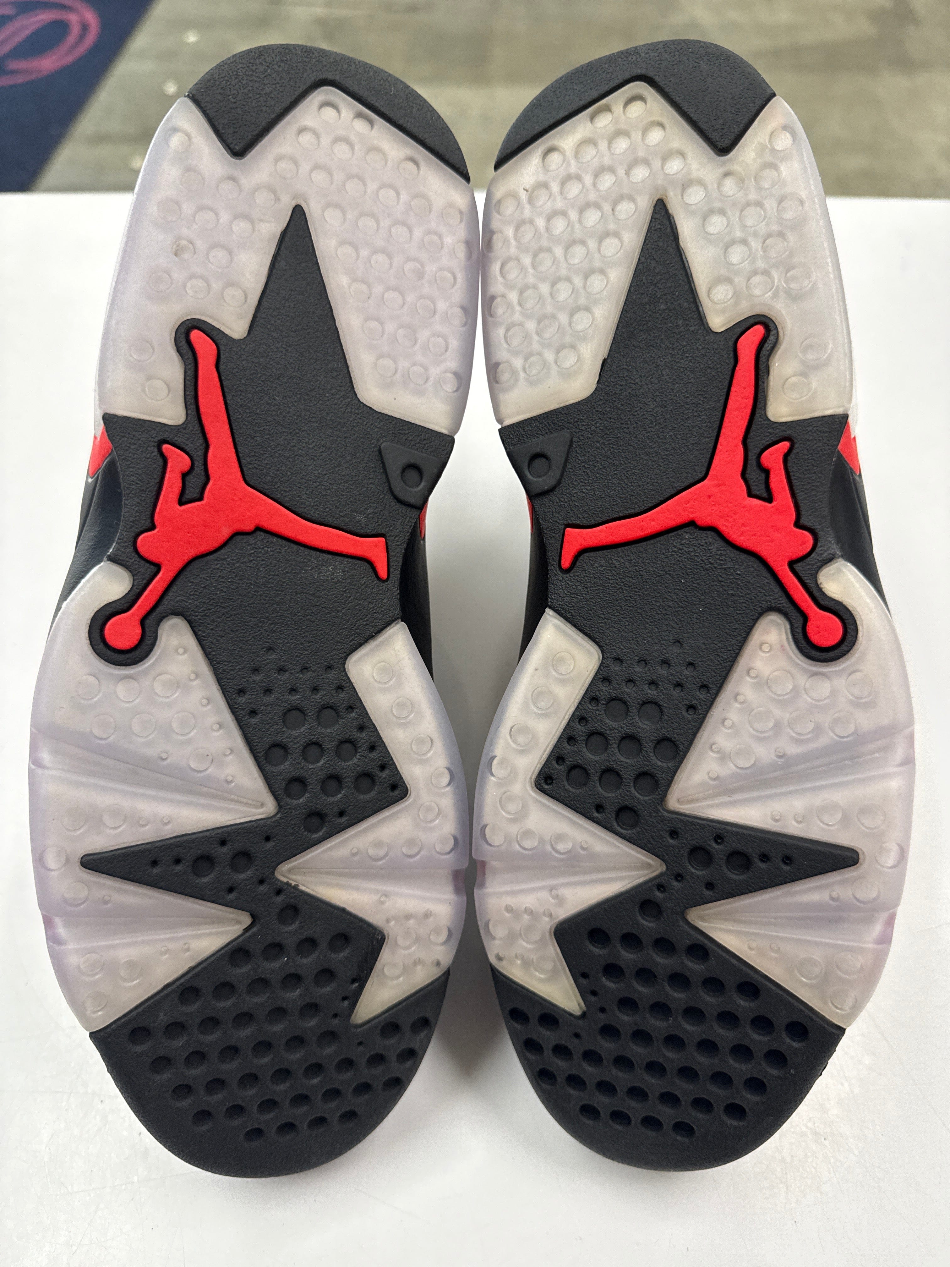 AIR JORDAN 6 BLACK INFRARED 2019 - SIZE 9.5 (WORN)