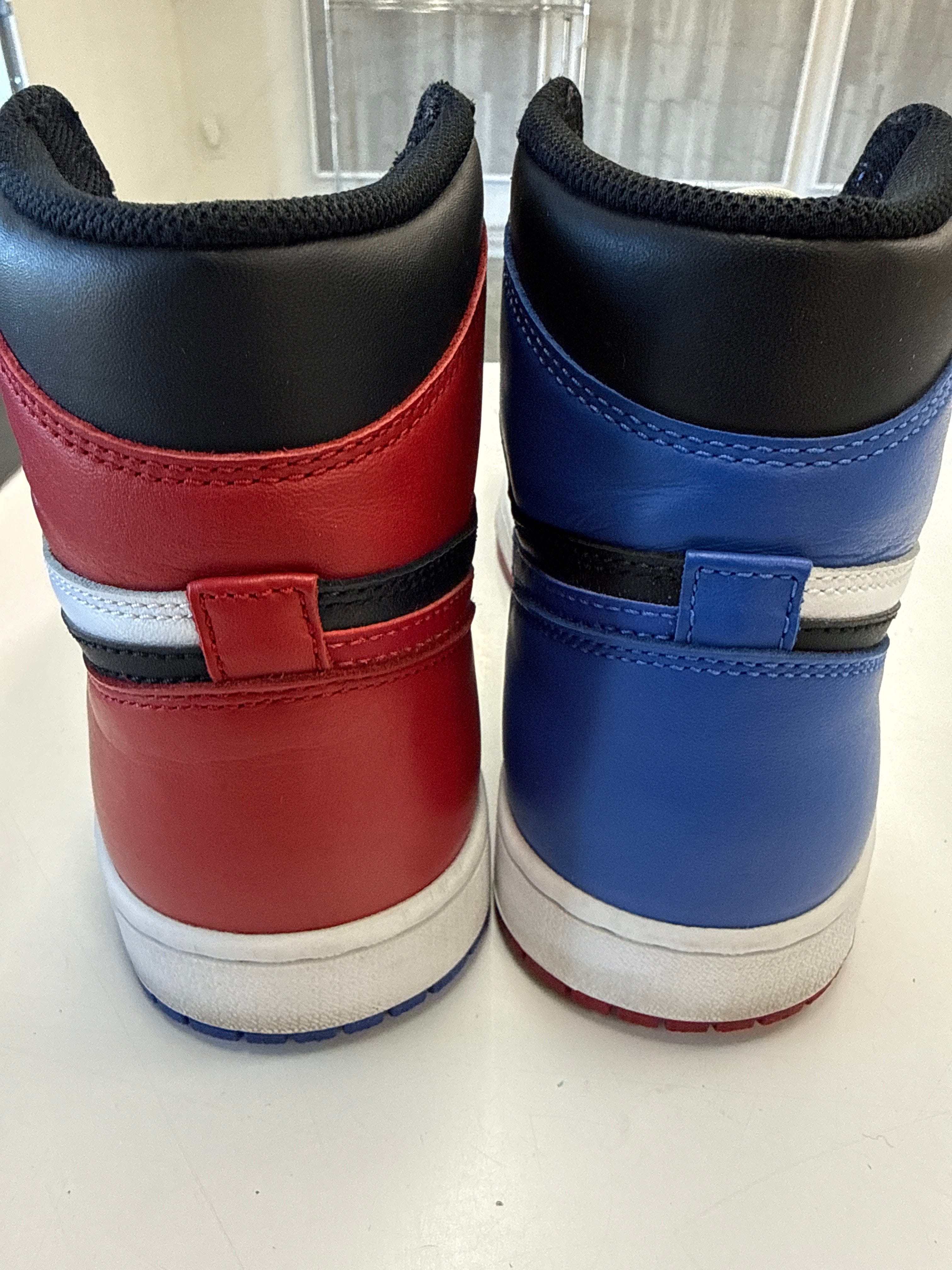 AIR JORDAN 1 HIGH TOP 3 - SIZE 8.5 (WORN)