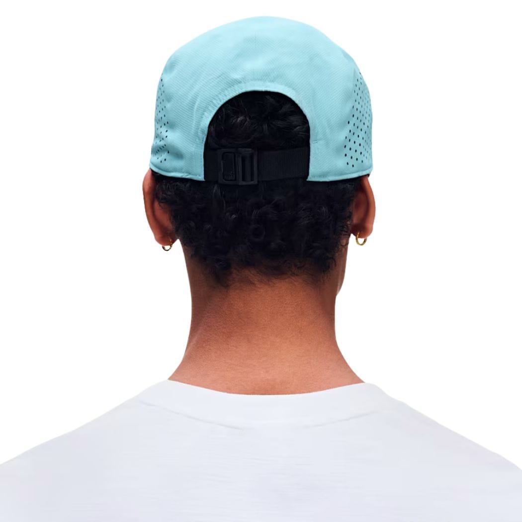 On Running on Lightweight Unisex Cap