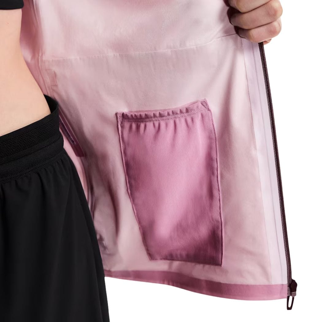 On Running on Performance Women's Waterproof Jacket