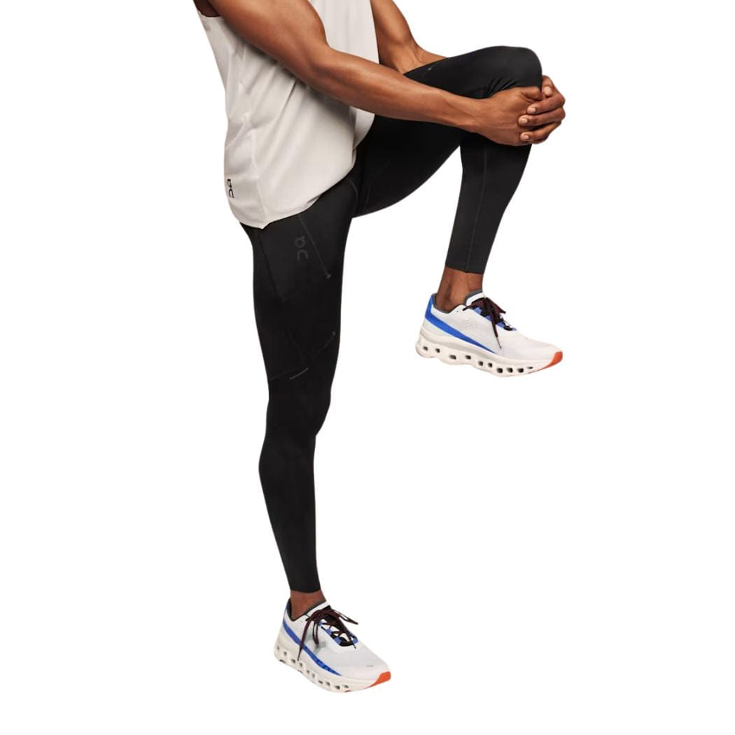 On Running on Performance Men's Tights
