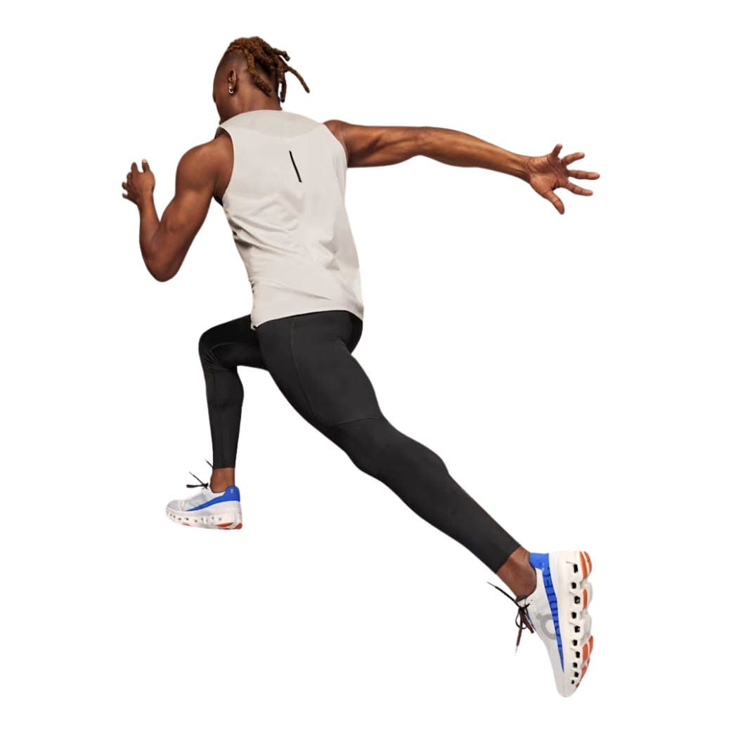 On Running on Performance Men's Tights