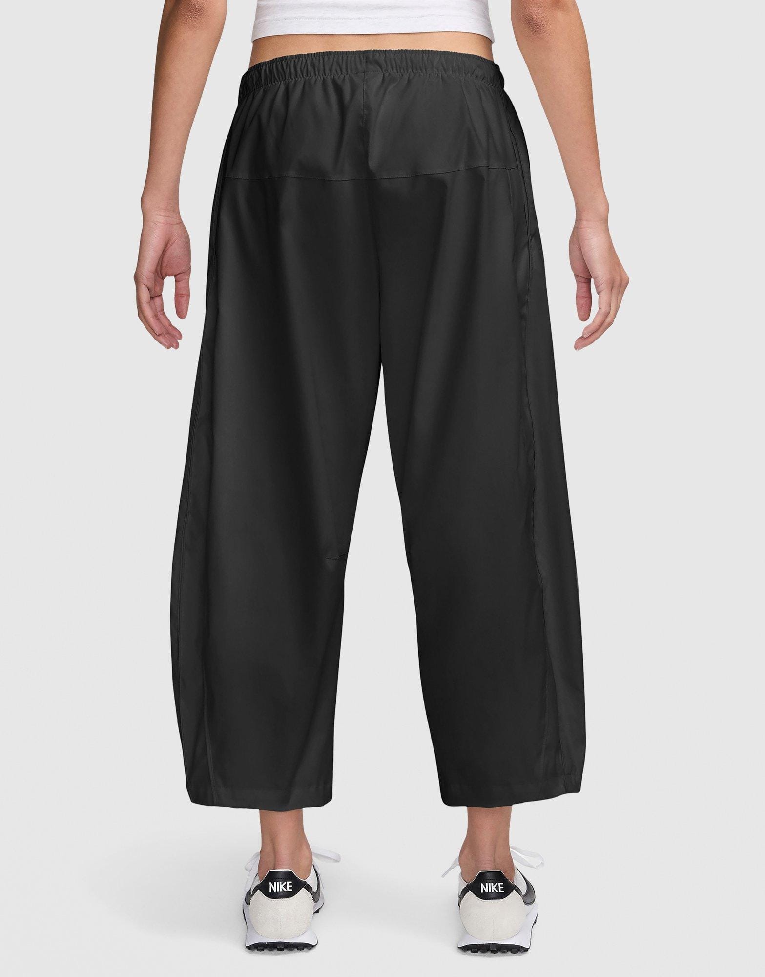Nike Sportswear Loose Mid-Rise Barrel Pants