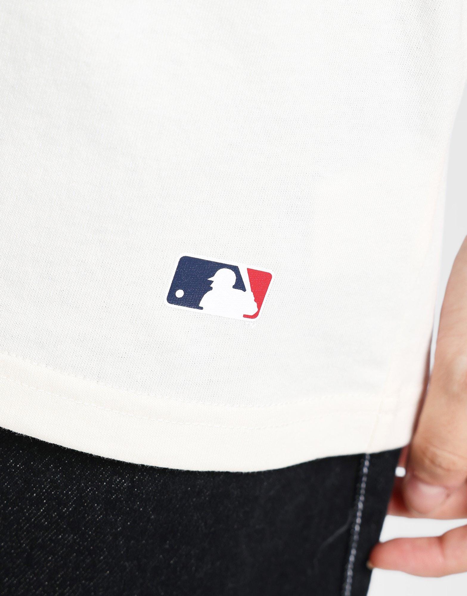 Majestic MLB New York Yankees V-Neck Oversized Polo Jersey