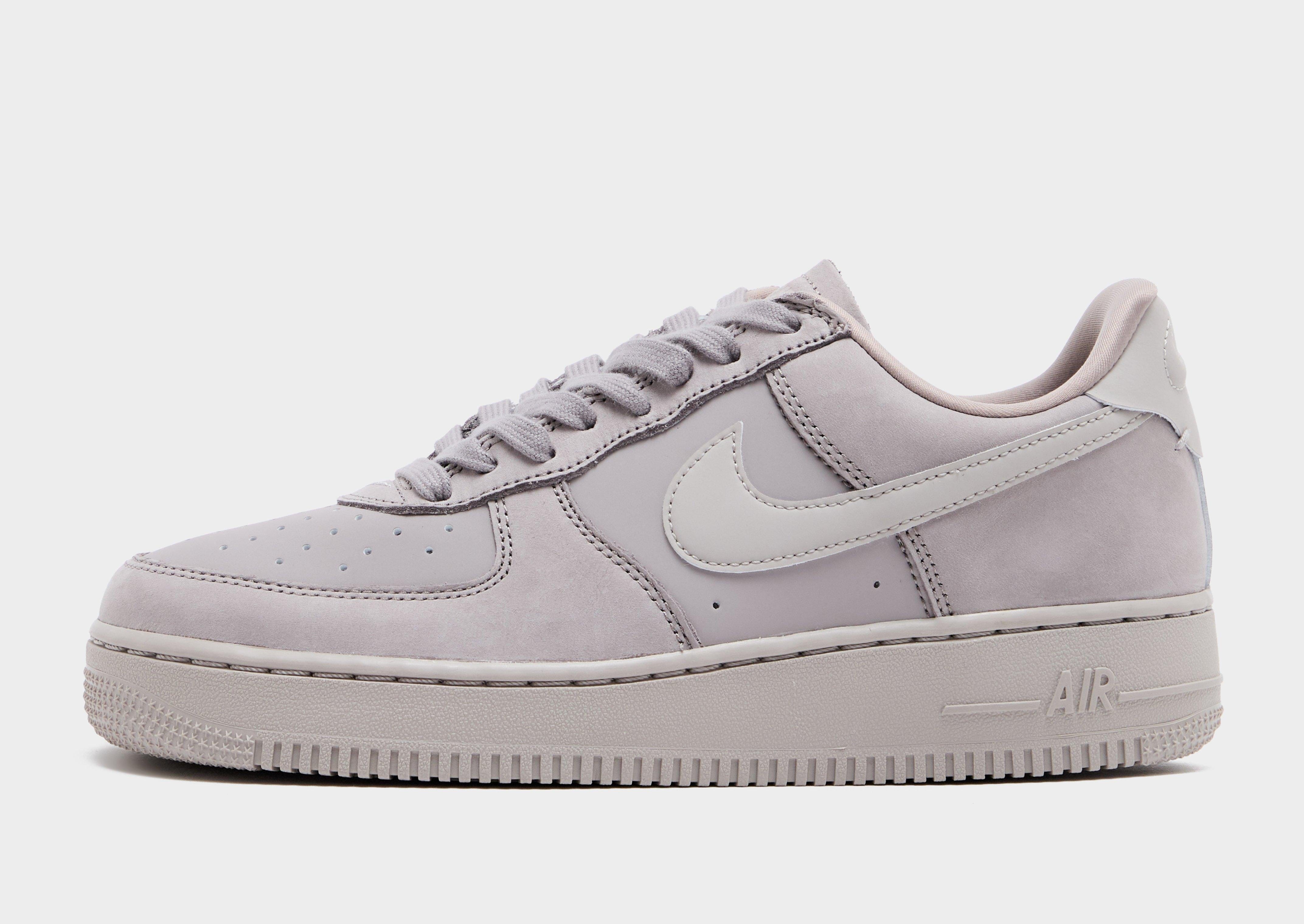 Nike Air Force 1 Retro Premium