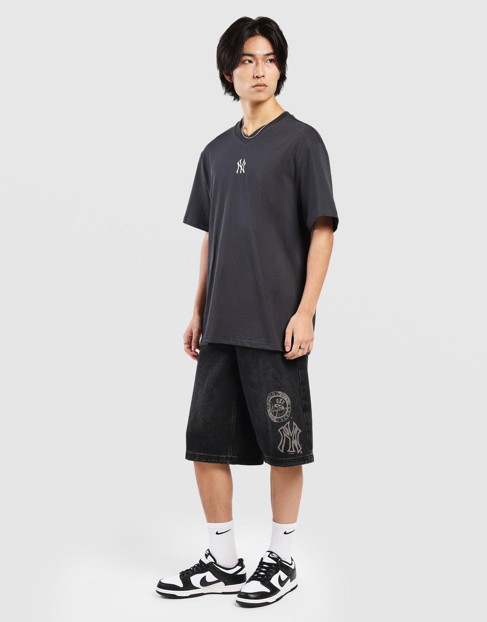 Majestic Graffiti V-Neck T-Shirt