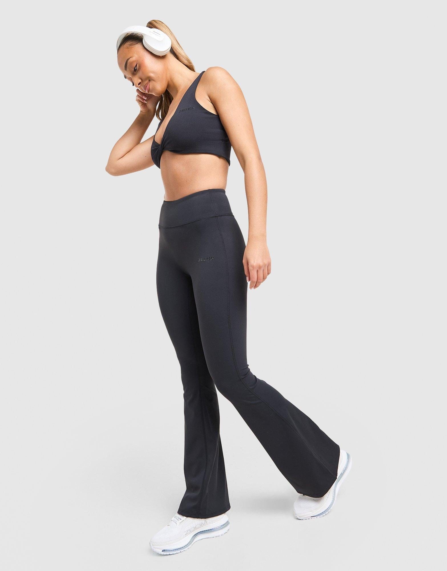 DAILYSZN Sculpt Flare Leggings