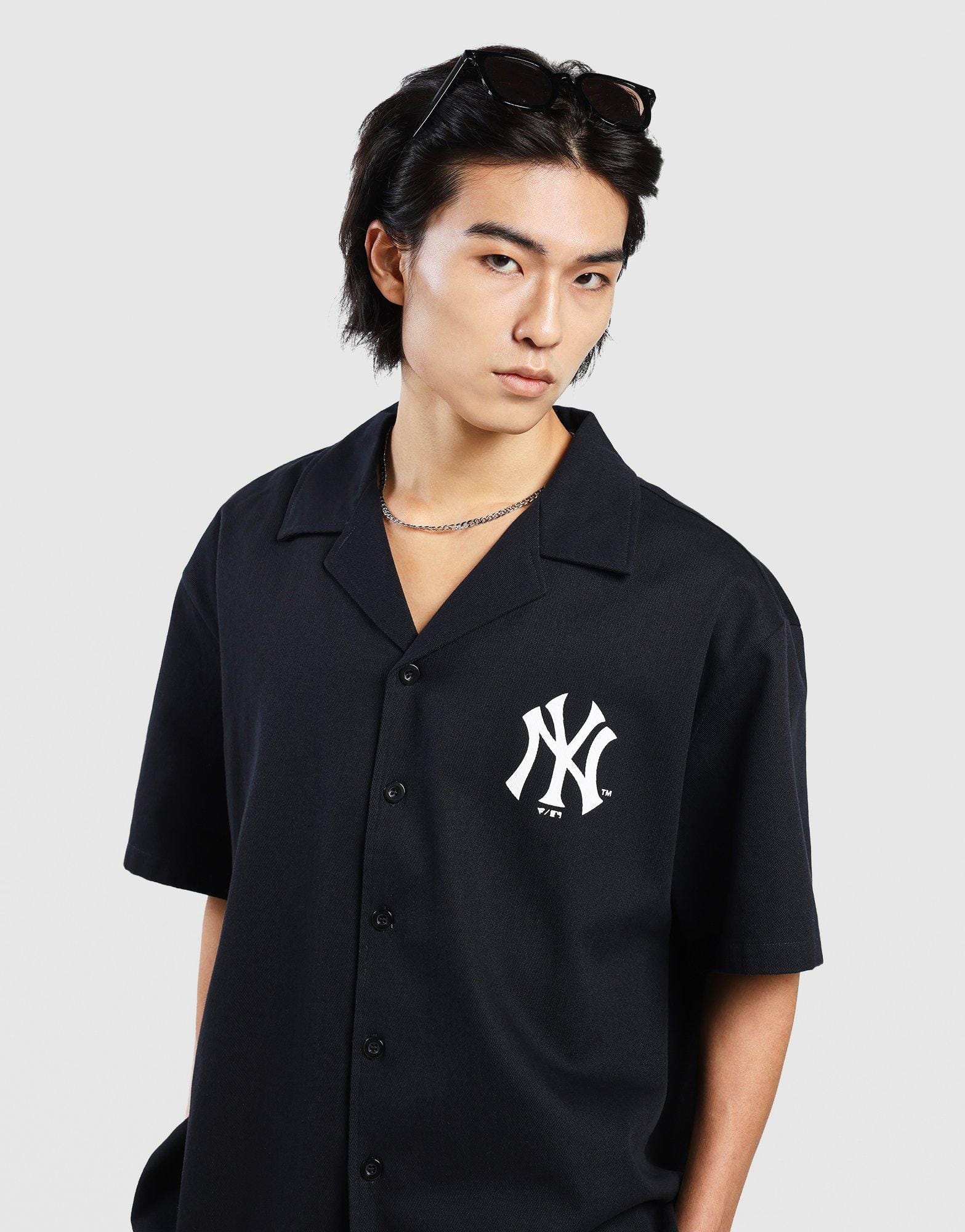 Majestic NY Spray Boxy Crop Stripe Shirt