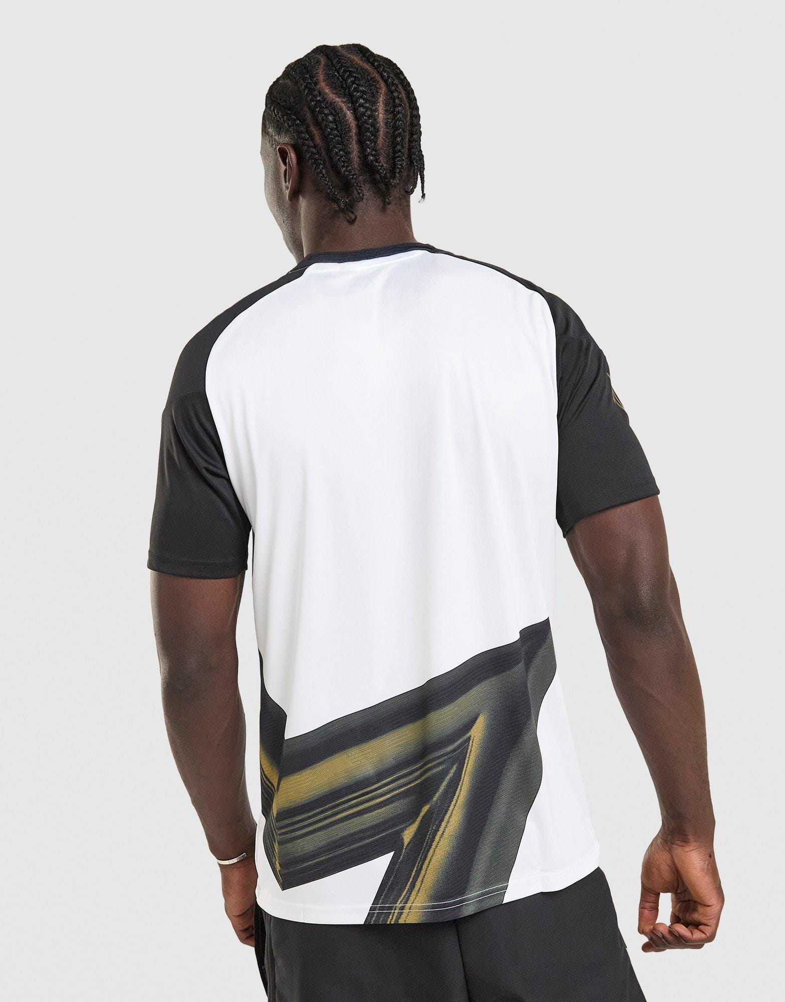 adidas Juventus 2026/27 Pre Match Shirt