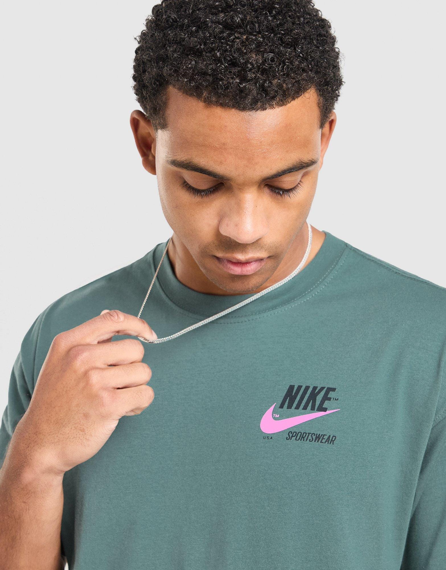 Nike Palm T-Shirt