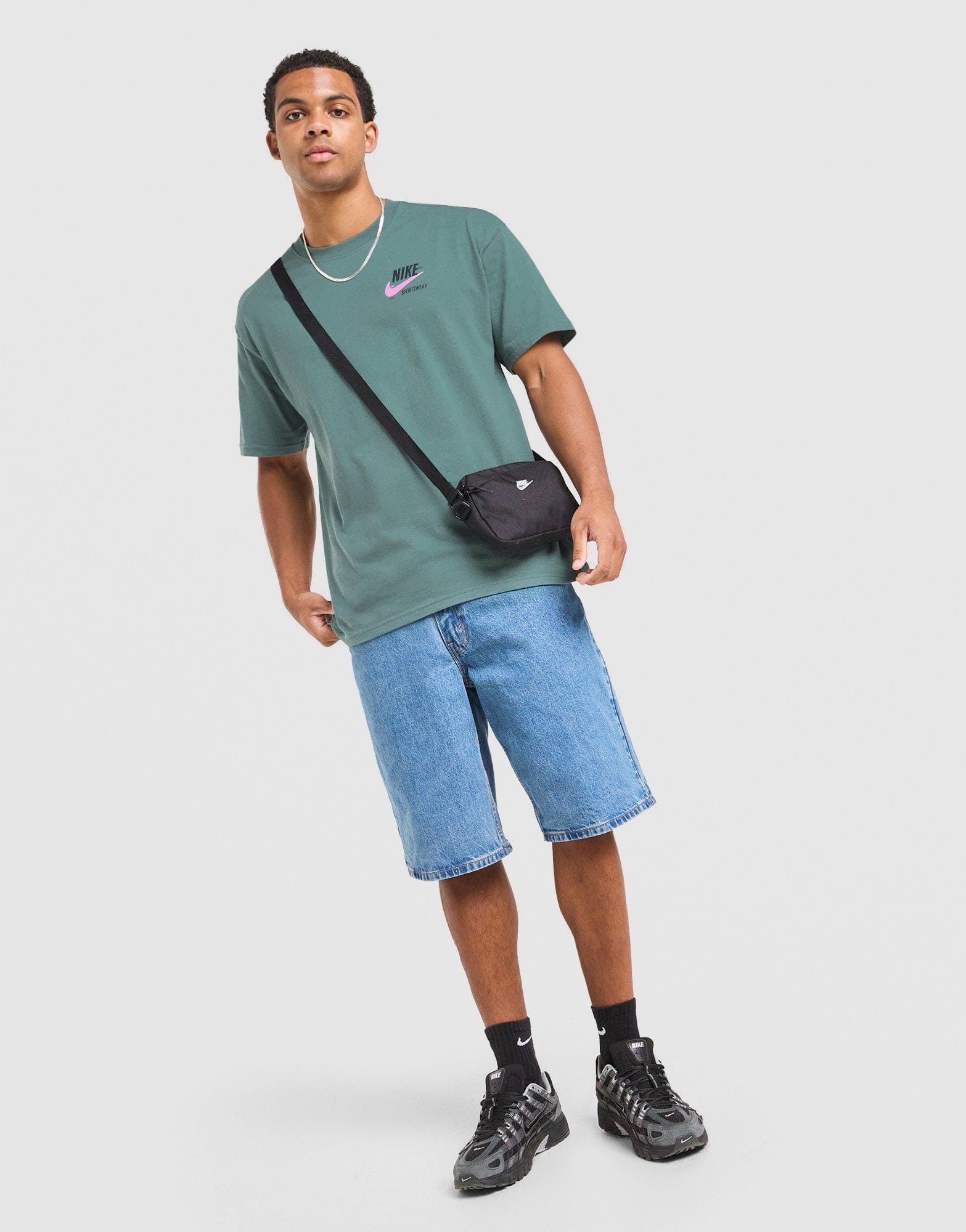 Nike Palm T-Shirt