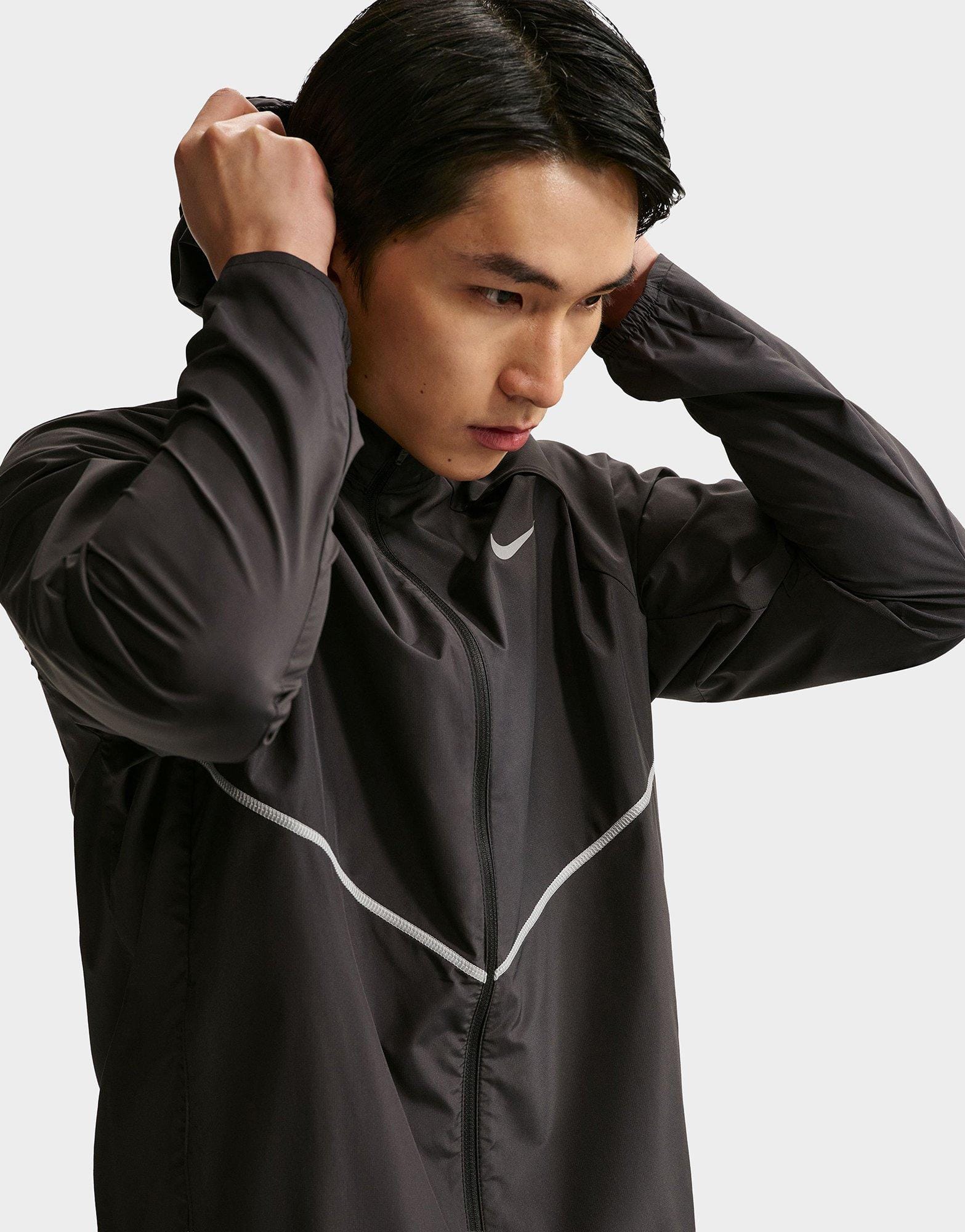 Nike Miler Repel UV Protection Running Jacket