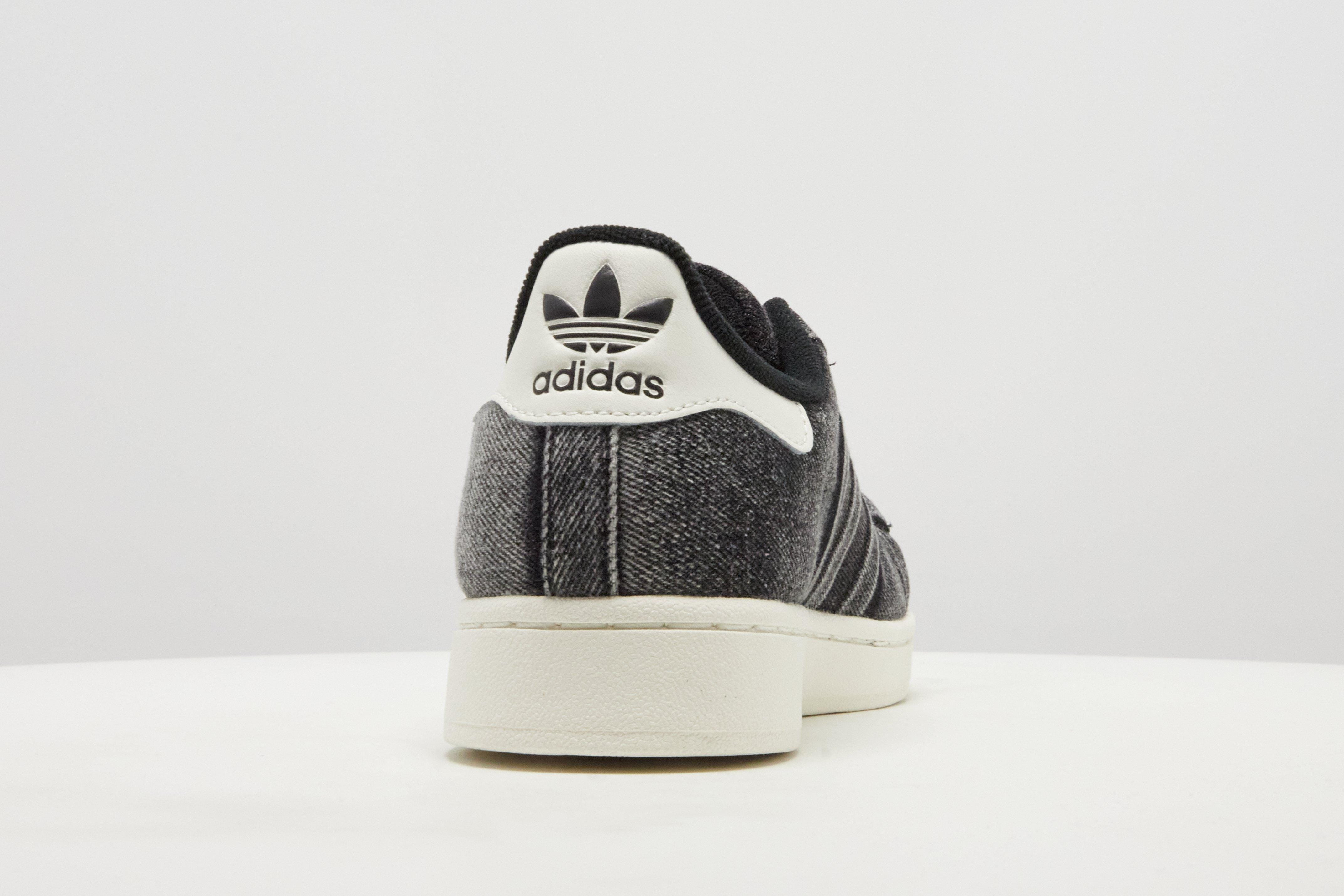 adidas Superstar Junior