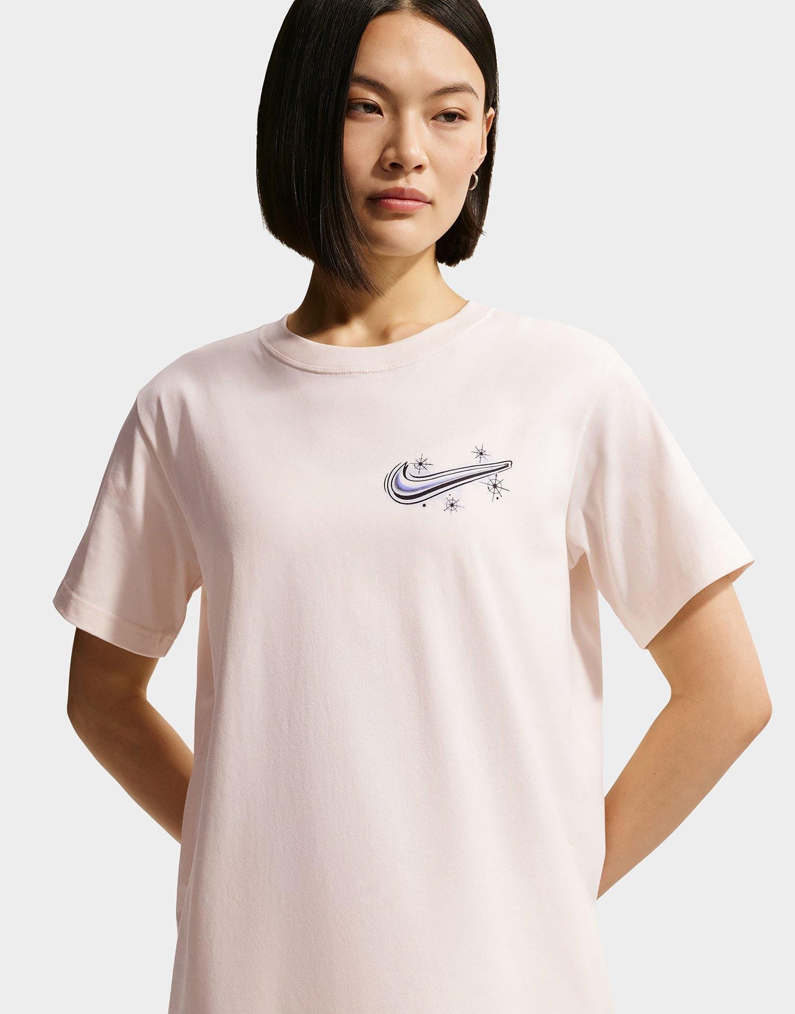 Nike Sportswear Classic Oversized T-Shirt