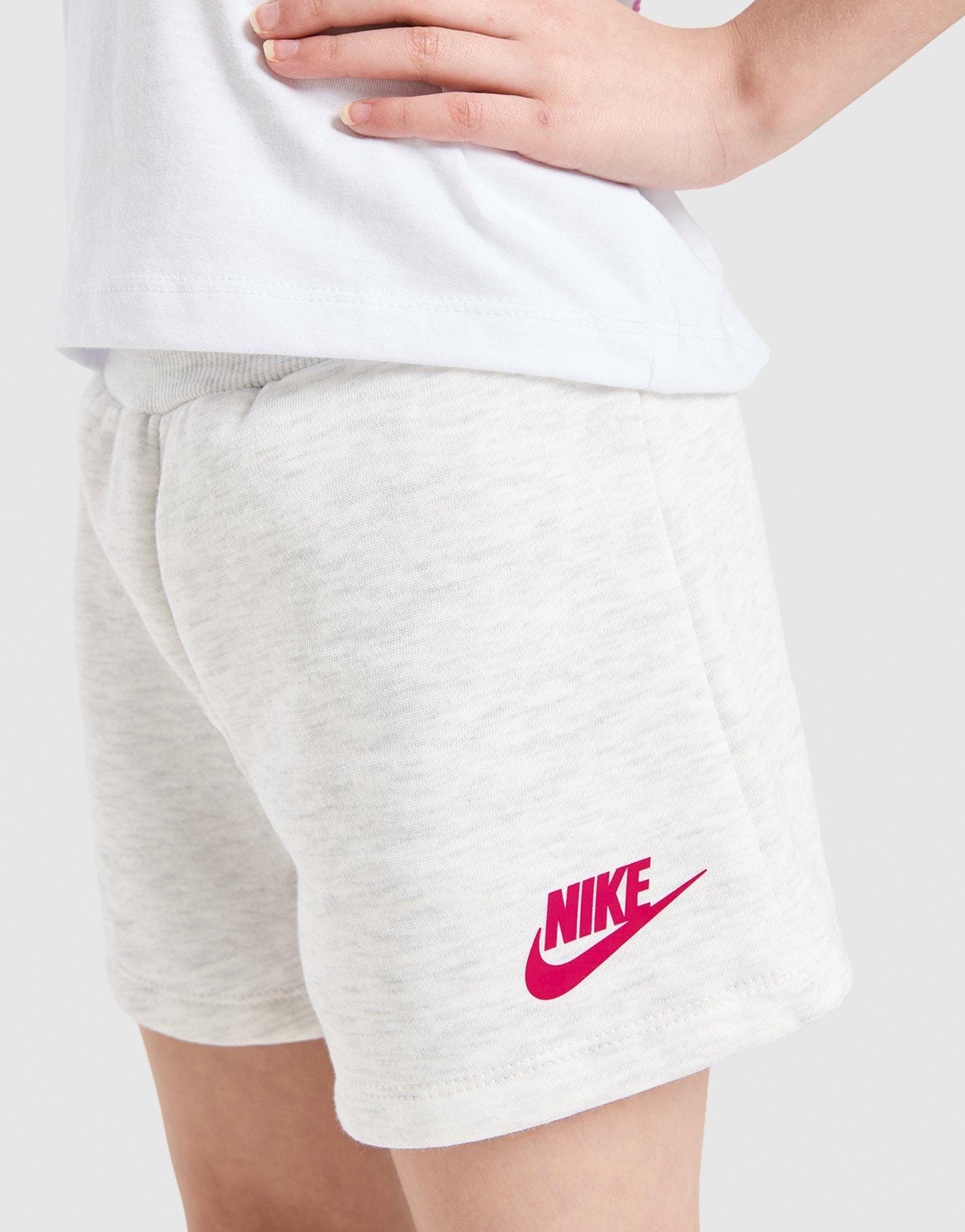 Nike Girls' Repeat T-Shirt/Shorts Set Children
