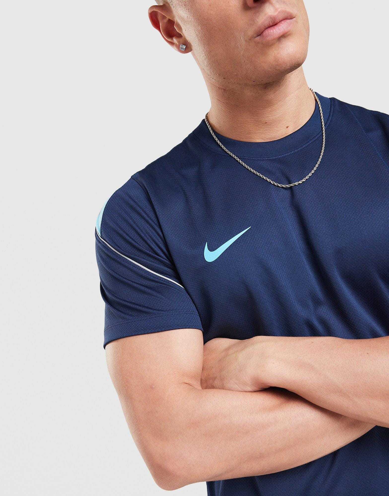 Nike Strike T-Shirt