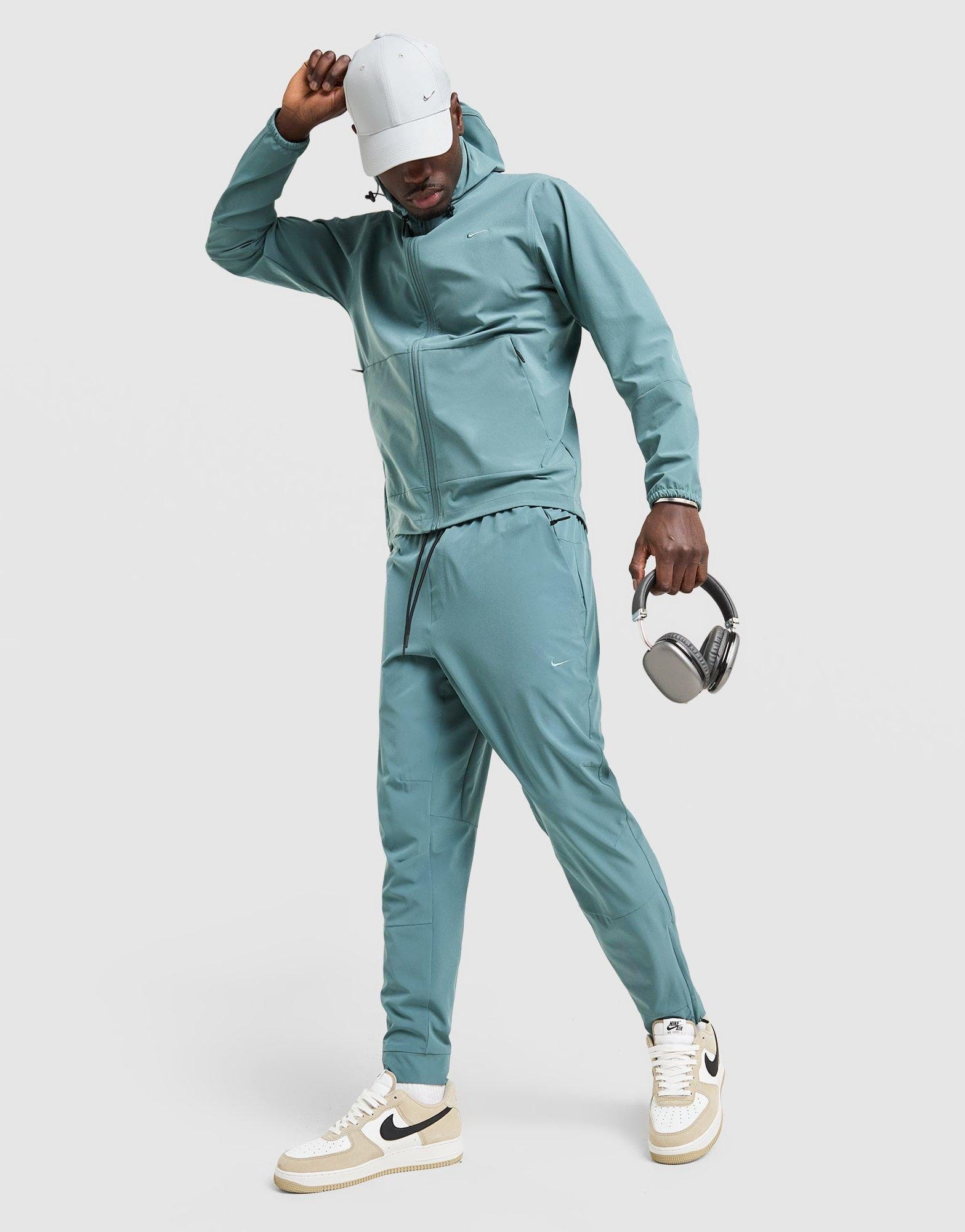Nike Unlimited Track Pants
