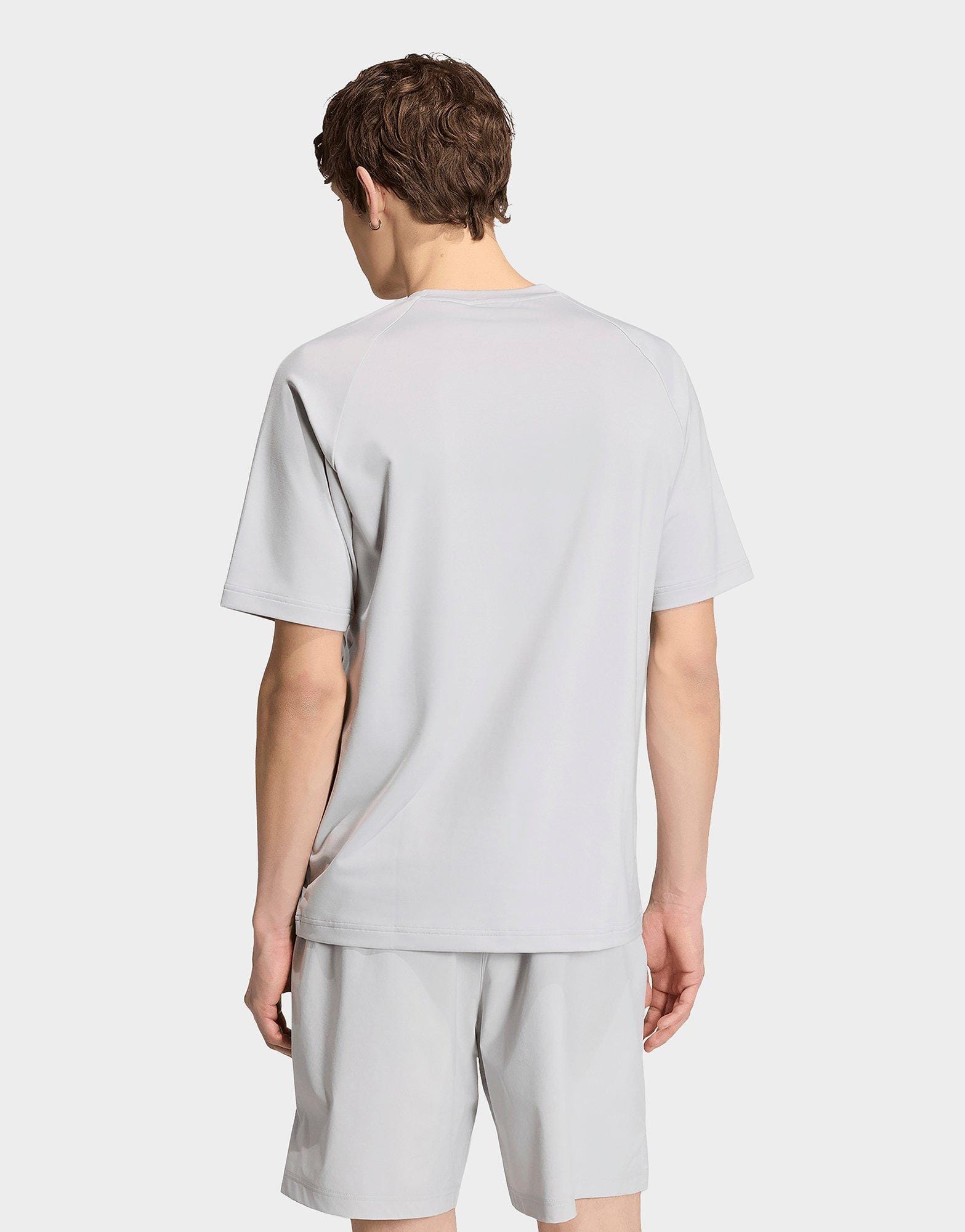 adidas Tech Trefoil Essentials Polyester T-Shirt
