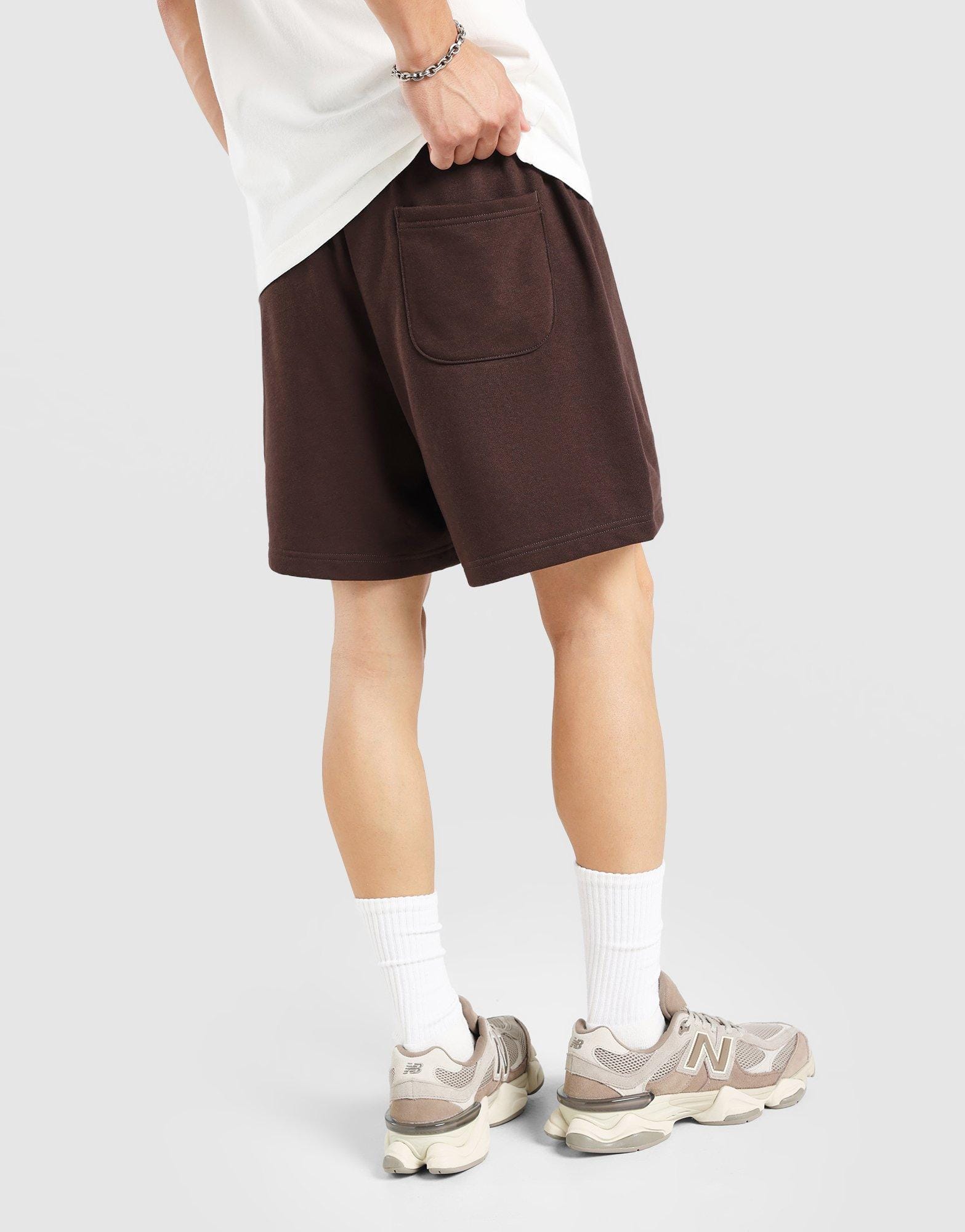 New Balance Core Logo 6-Inch Shorts