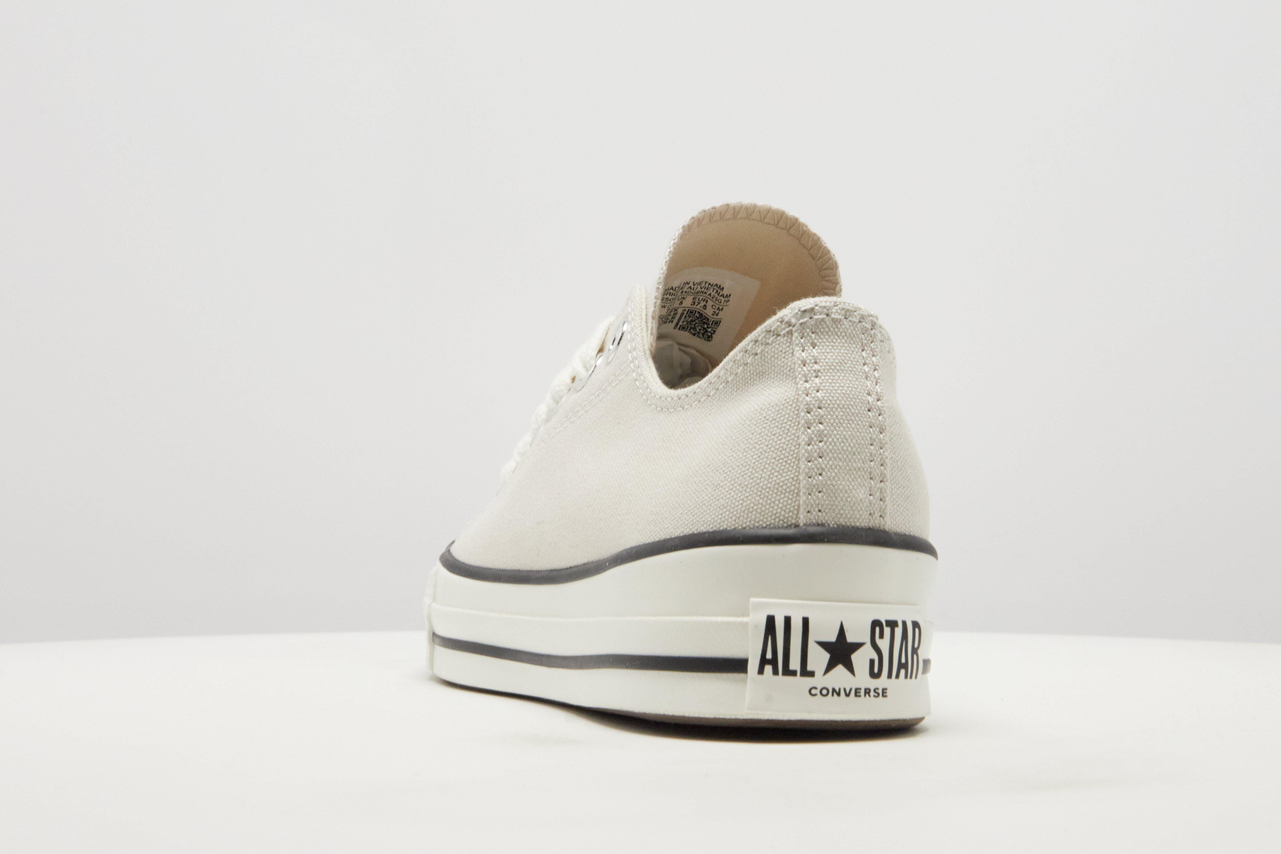 Converse Chuck Taylor Throwback Low Women's