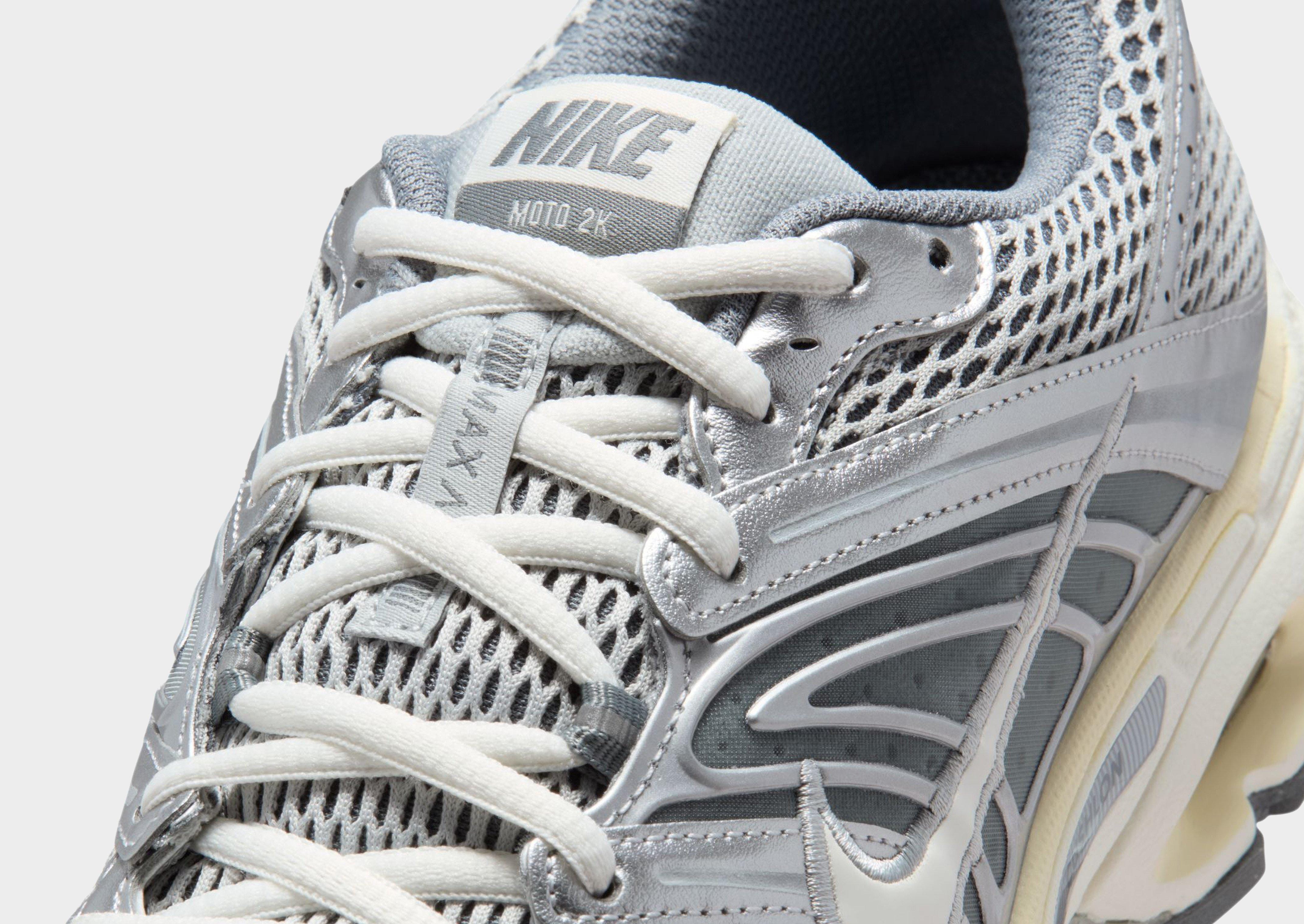 Nike Air Max Moto