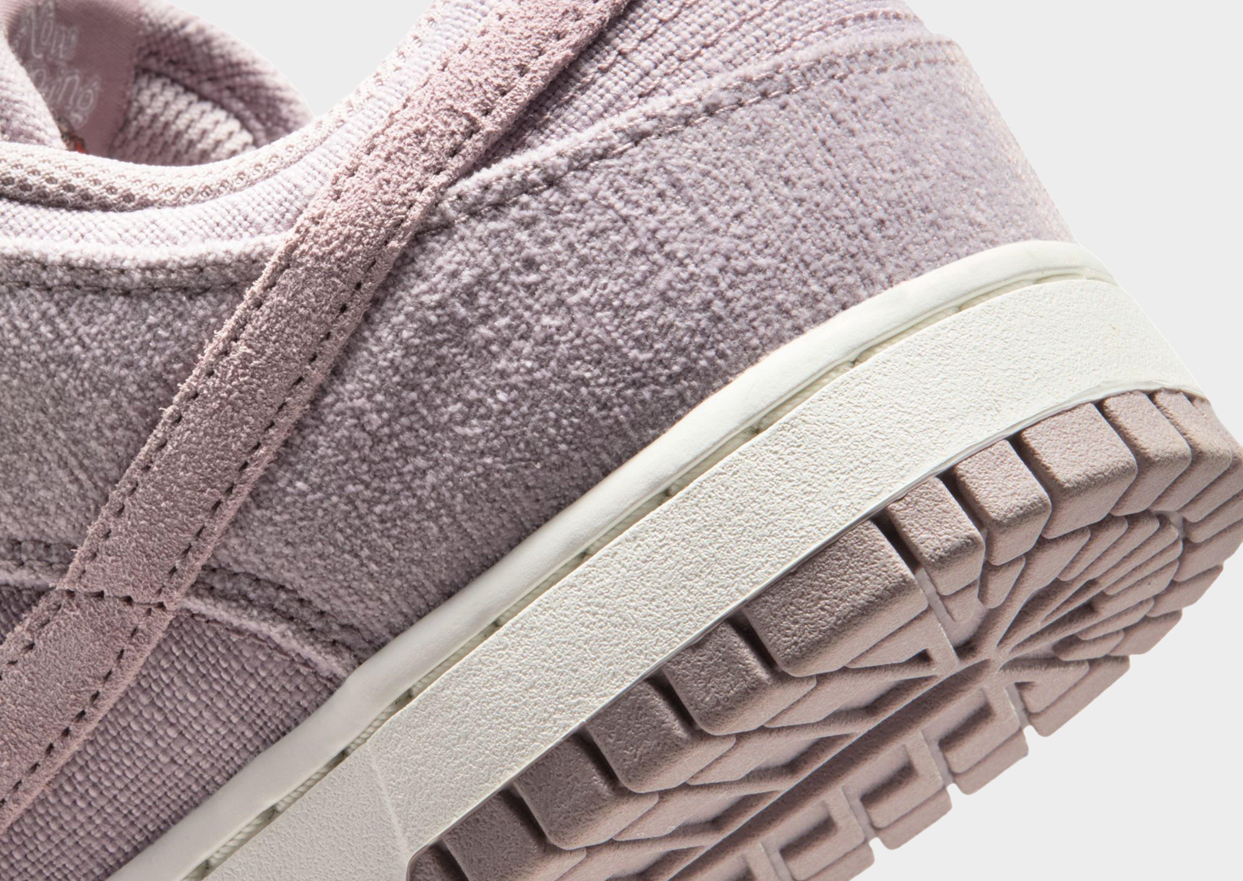 Nike Dunk Low Women's