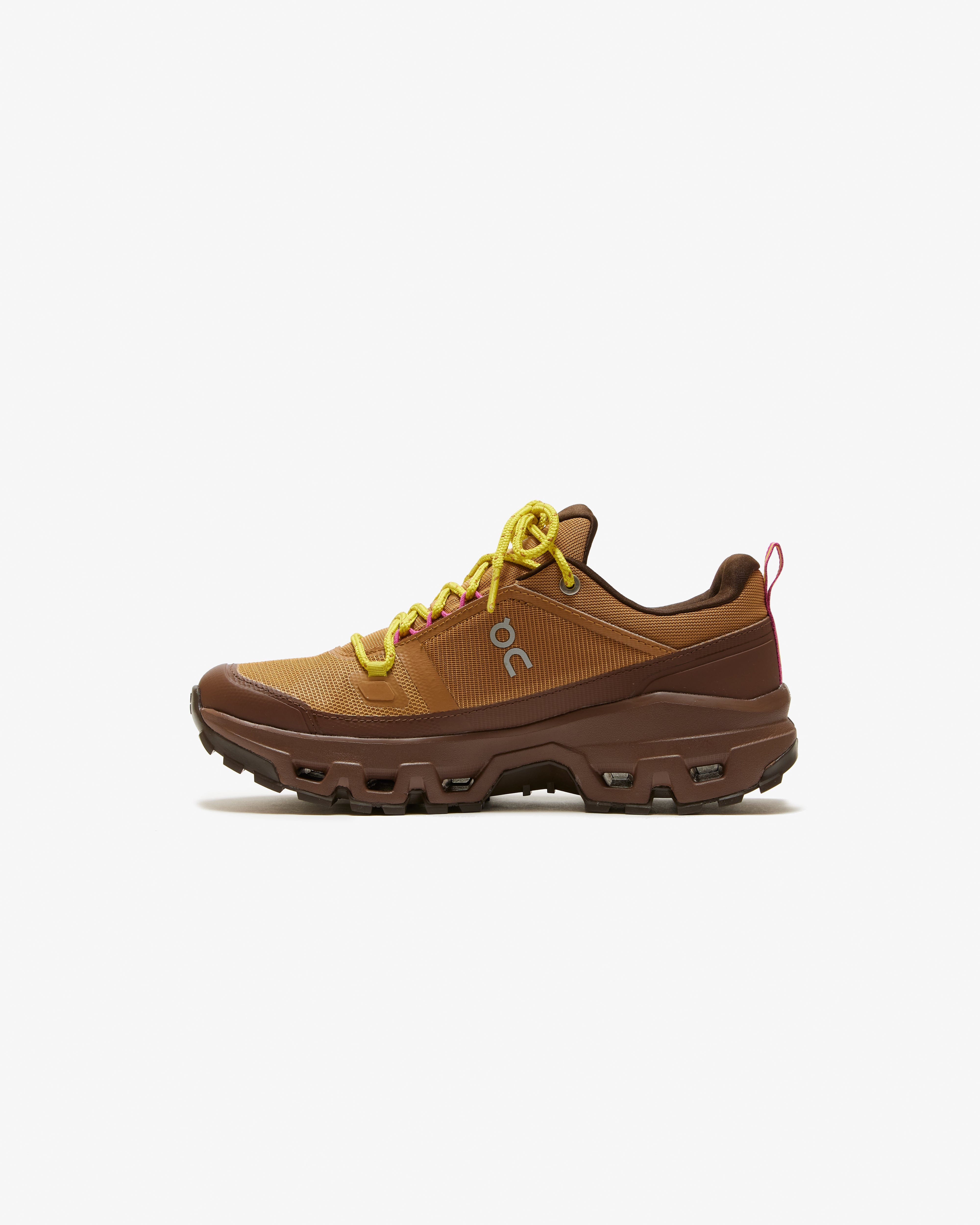 ON RUNNING - Women's Cloudrock Low WP - (Brown)