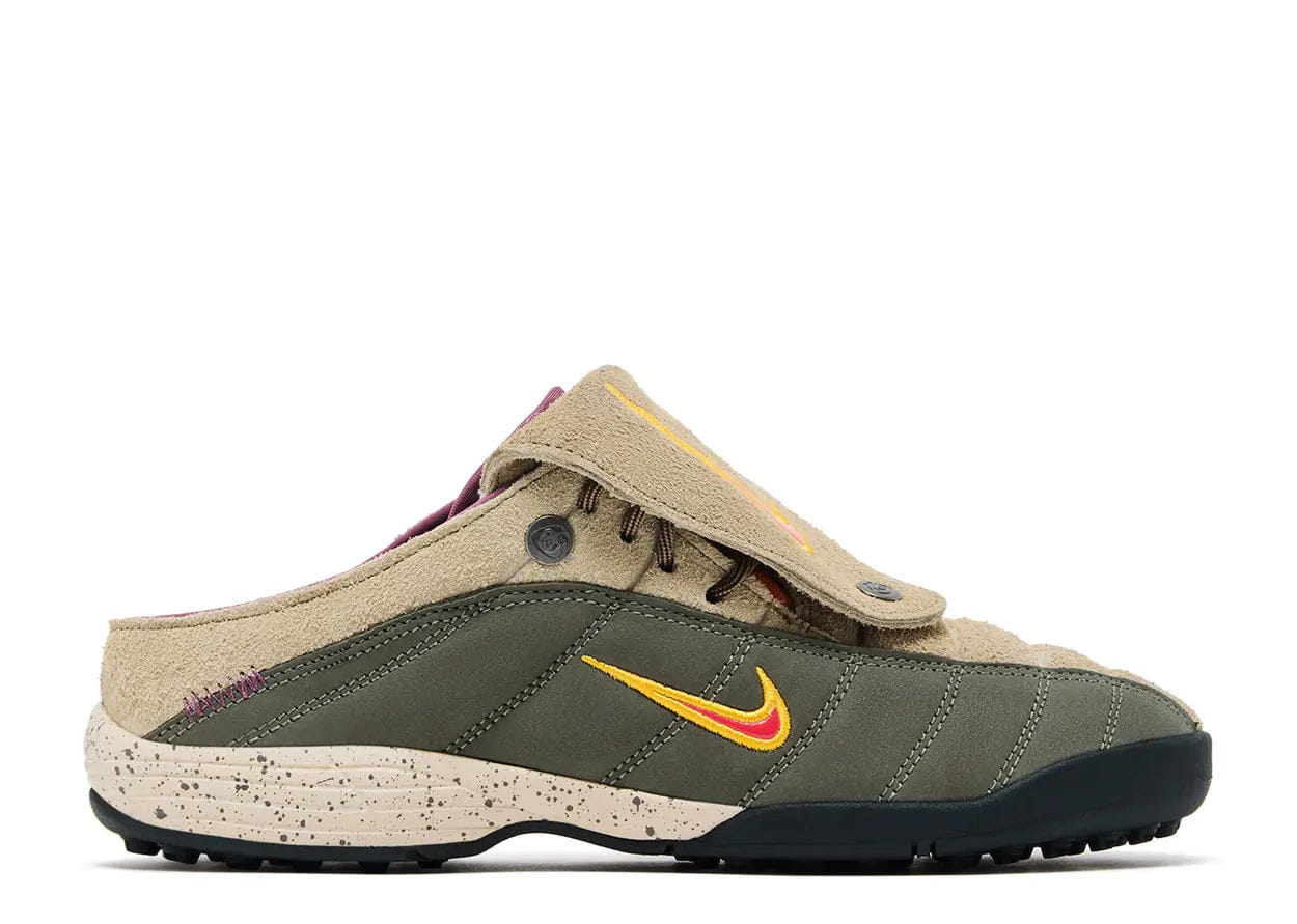 Nike Total 90 Mule Kids of Immigrants Khaki