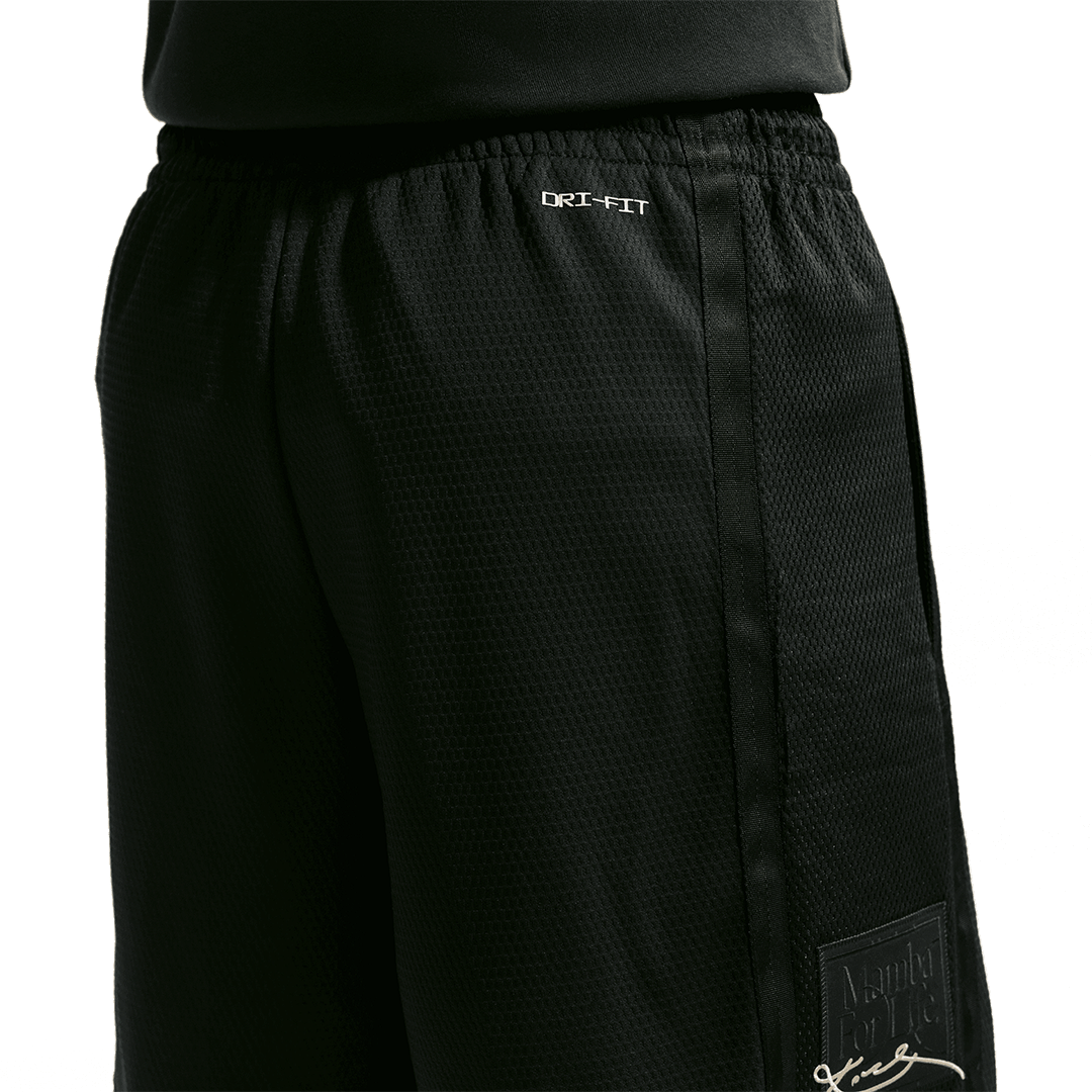 Nike KOBE 8.24. BASKETBALL SHORTS BLACK / METALLIC GOLD
