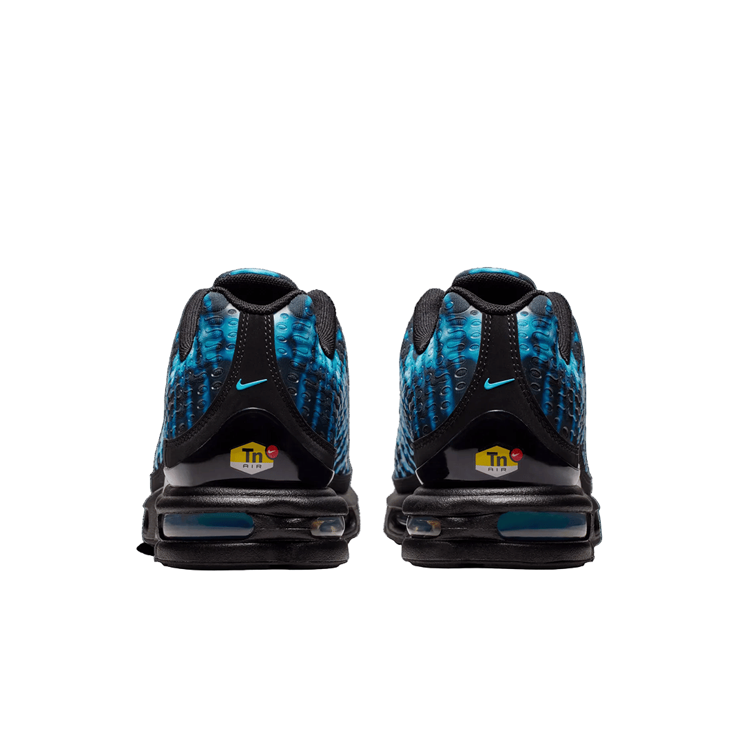 Nike AIR MAX PLUS VII BLACK / CHROME