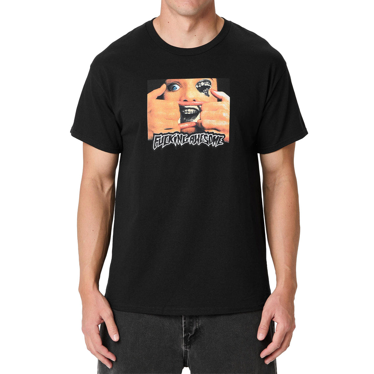 FUCKING AWESOME BRACE FACE TEE BLACK