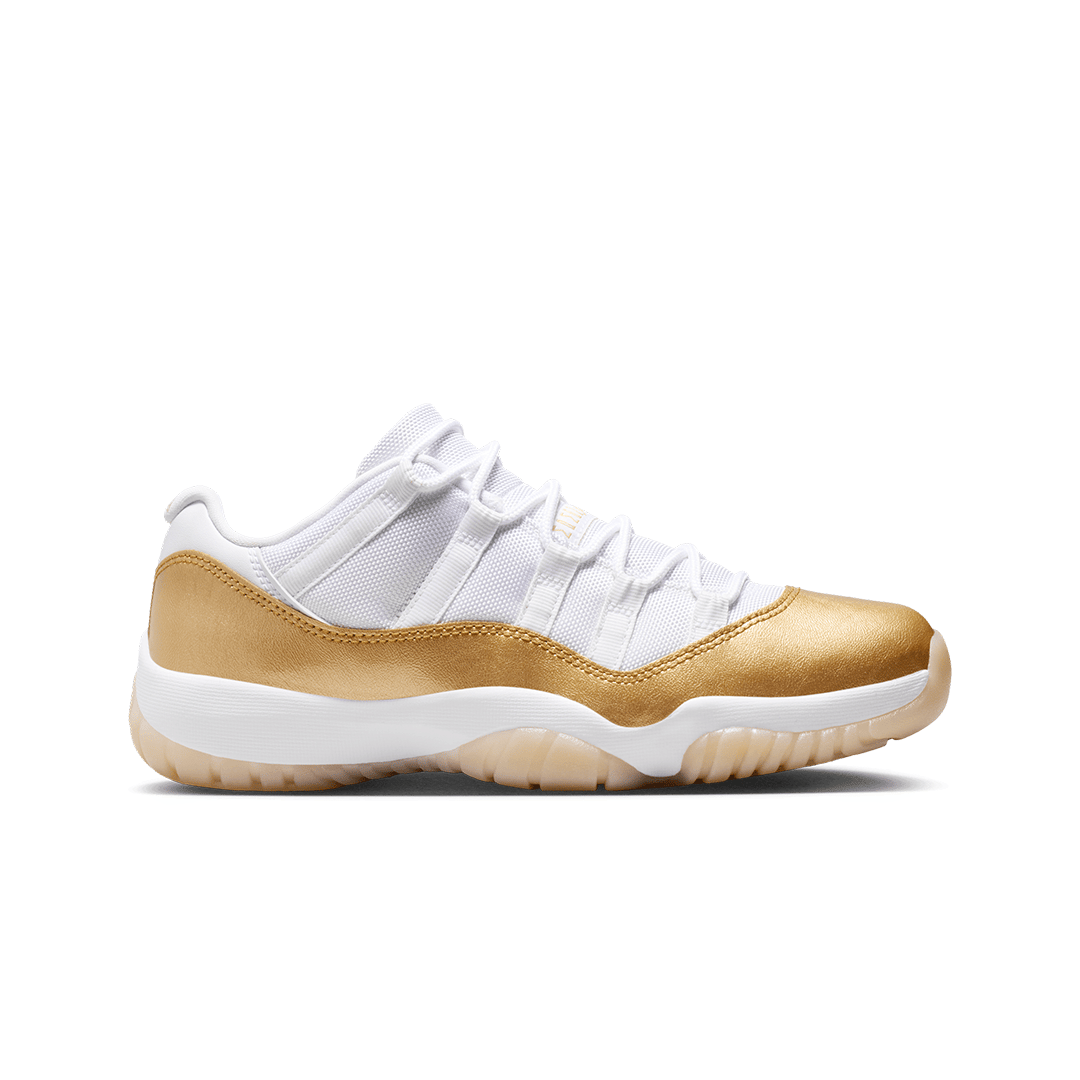Air Jordan WOMEN'S AIR JORDAN 11 RETRO LOW WHITE / METALLIC GOLD "MOTHER'S DAY"