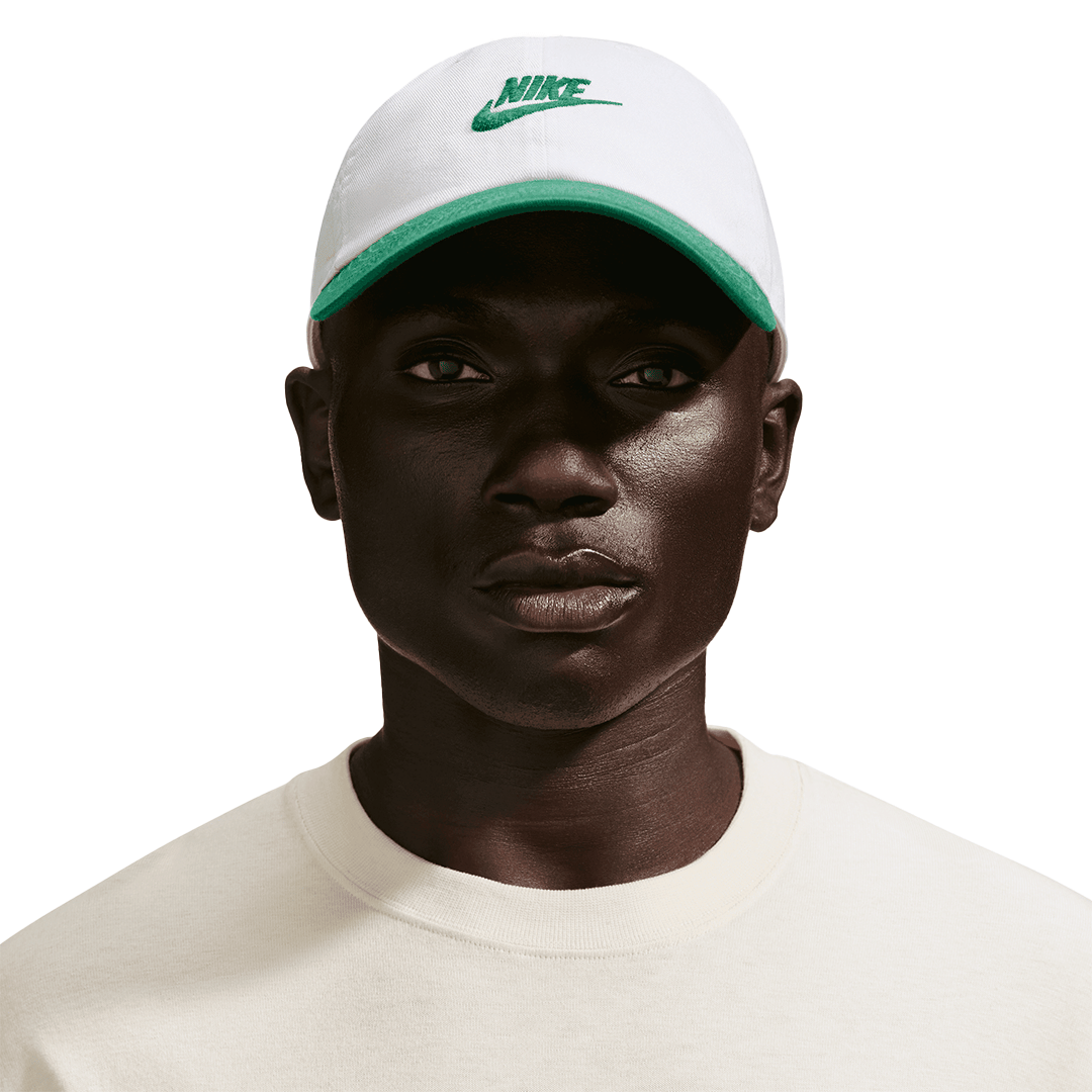 Nike UNSTRUCTURED FUTURA WASH CAP WHITE/MALACHITE