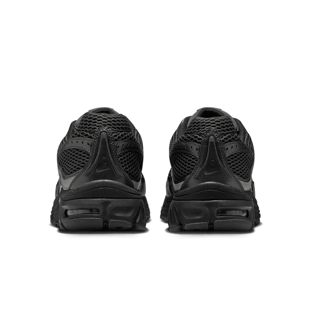 Nike AIR MAX MOTO 2K SMOKE GREY