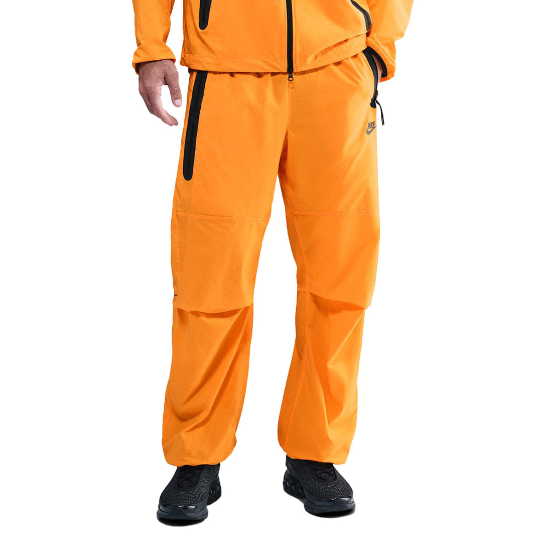 Nike TECH WOVEN PANTS SUNDIAL