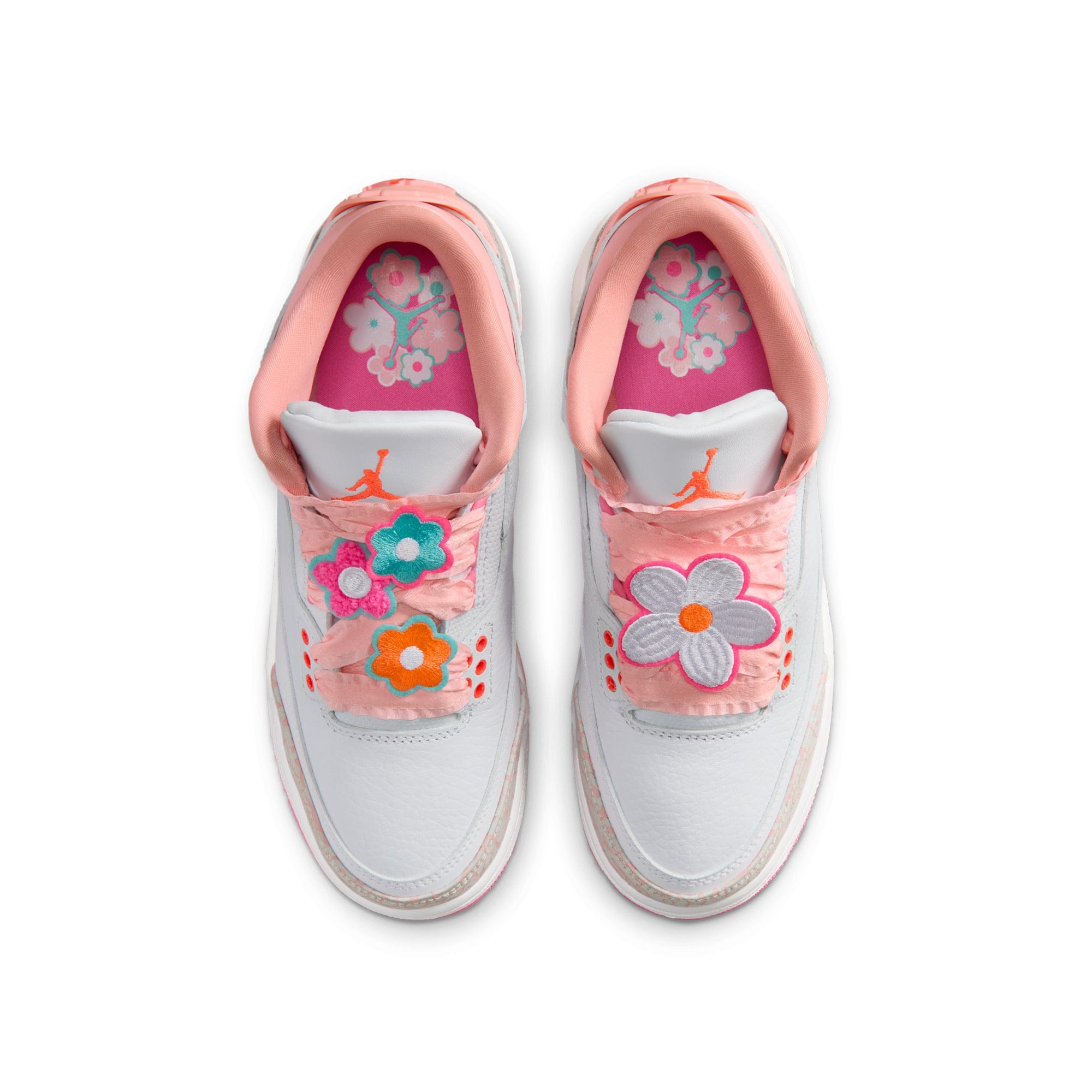 Air Jordan Youth Air Jordan 3 Retro GS PEARL PINK/HYPER ORANGE-PINK BLOOM II0599-600