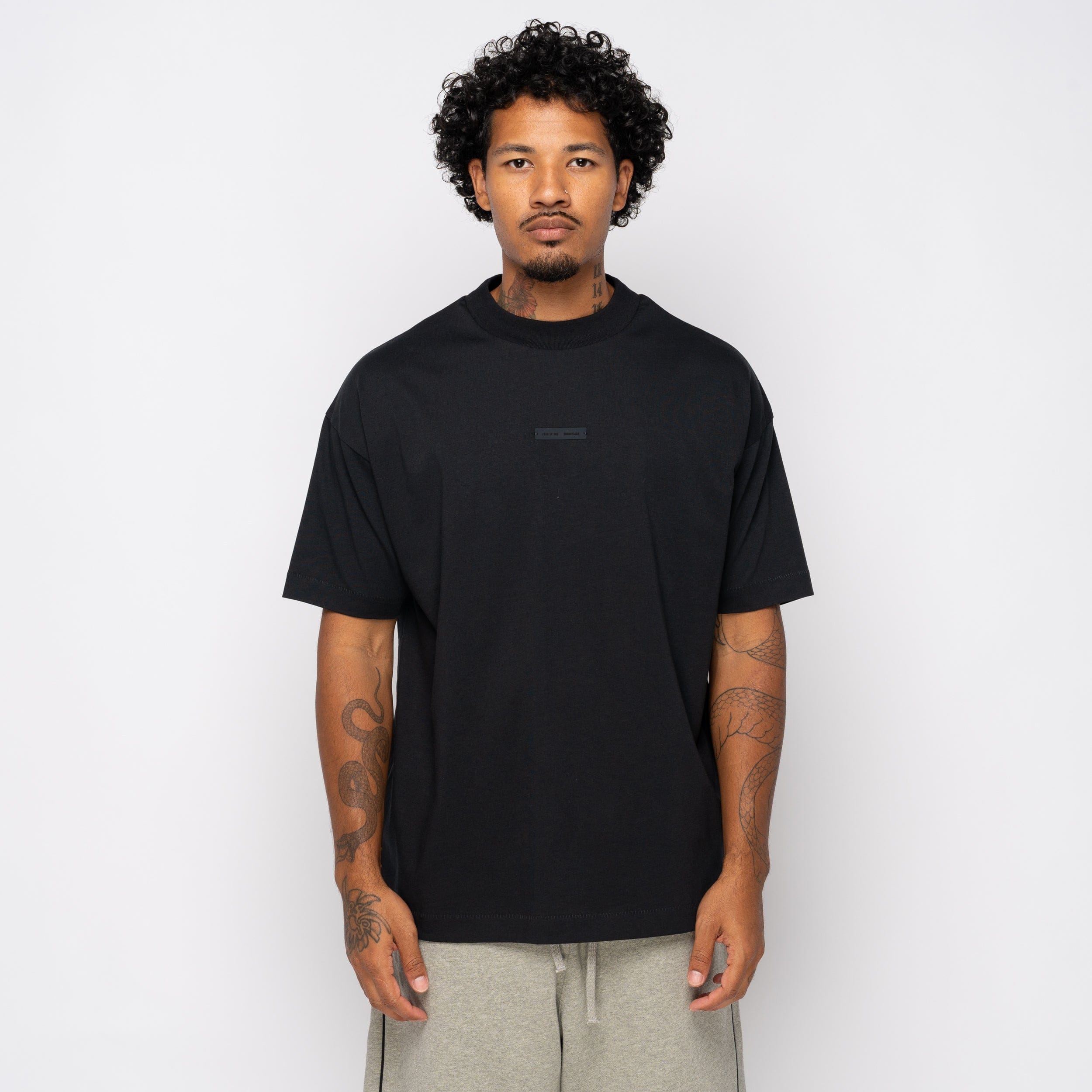 Fear of God Essentials Classic Tee Jet Black 125SP254190F