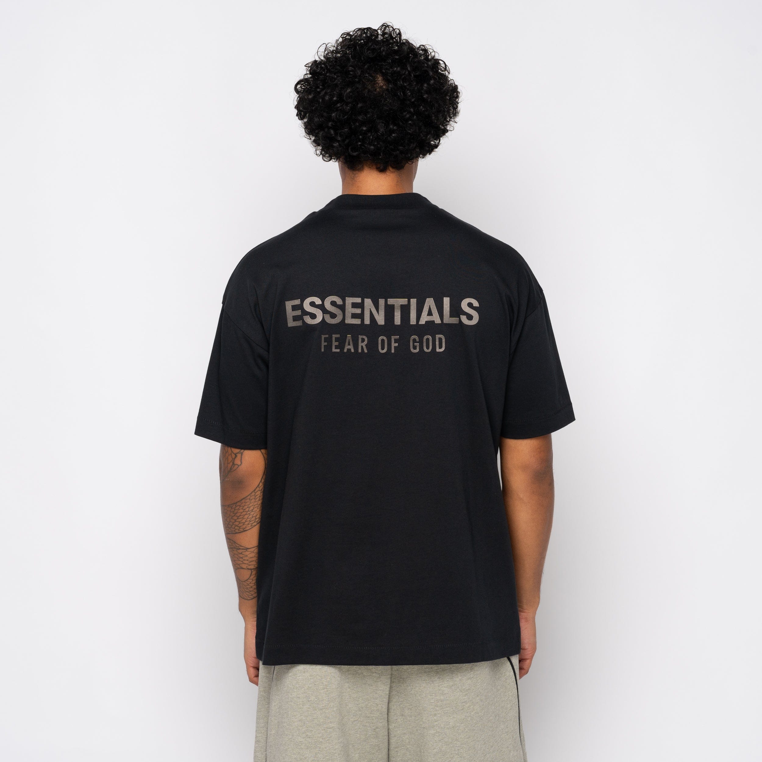 Fear of God Essentials Classic Tee Jet Black 125SP254190F