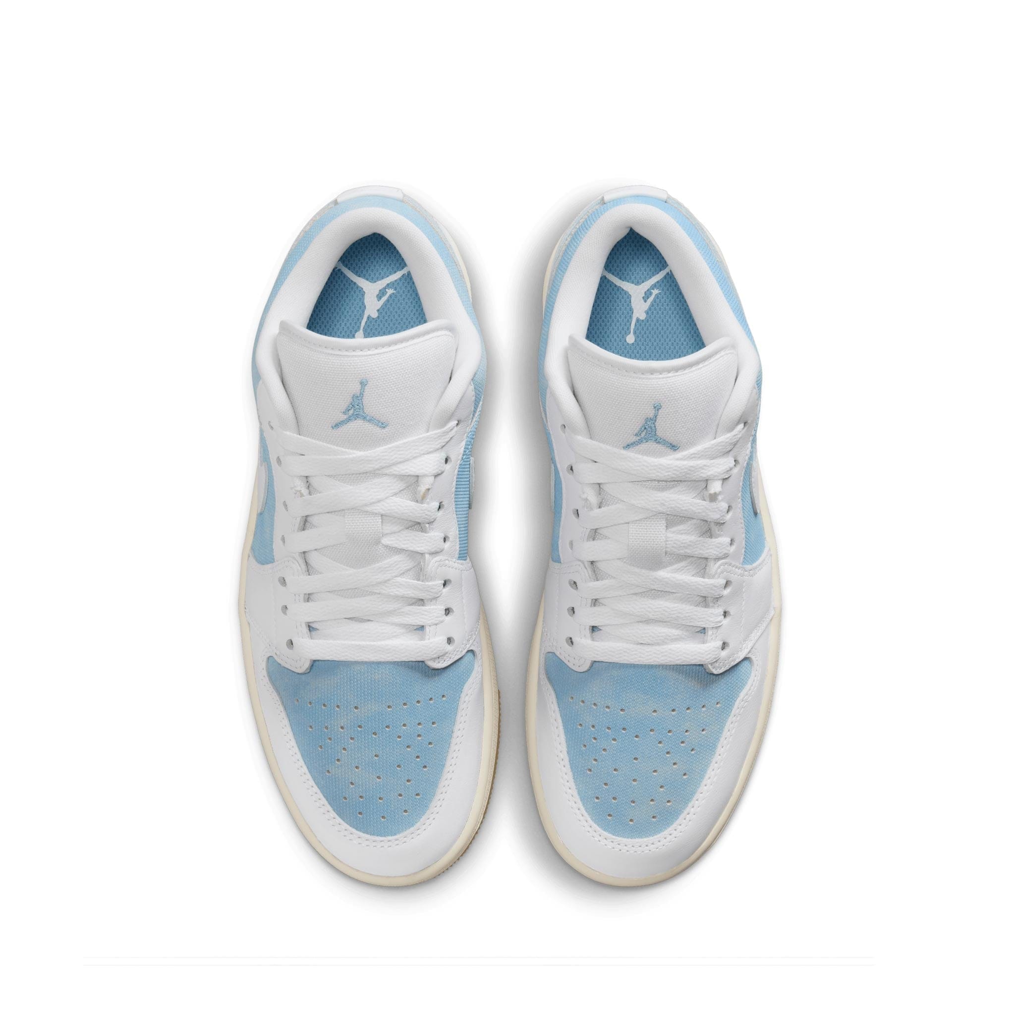 Air Jordan Women Women's Air Jordan 1 Low SE WORN BLUE/WHITE-GUM LIGHT BROWN-SAIL HQ2004-400