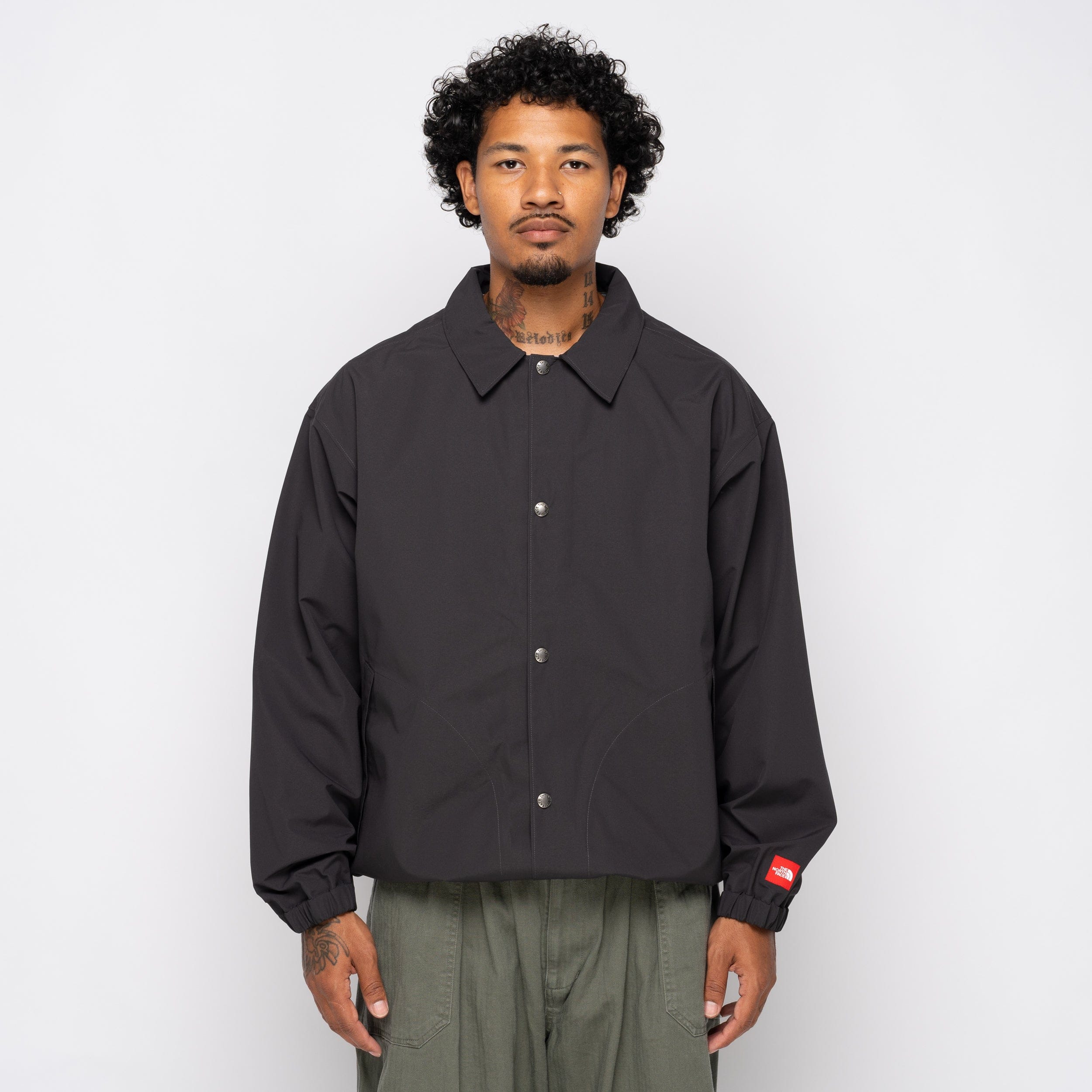 The North Face TNF Red Box Coach Jacket Obsidian NF0A8EFT