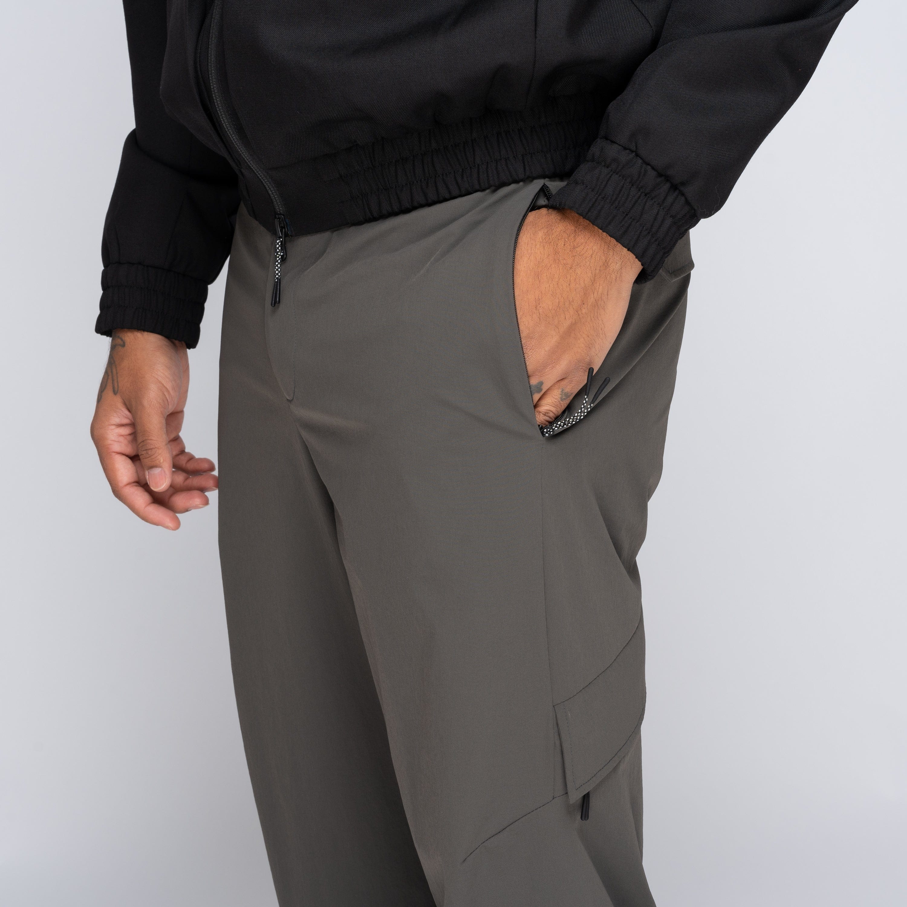 J EONGL I Jeongli Technical Pants SET4 Charcoal