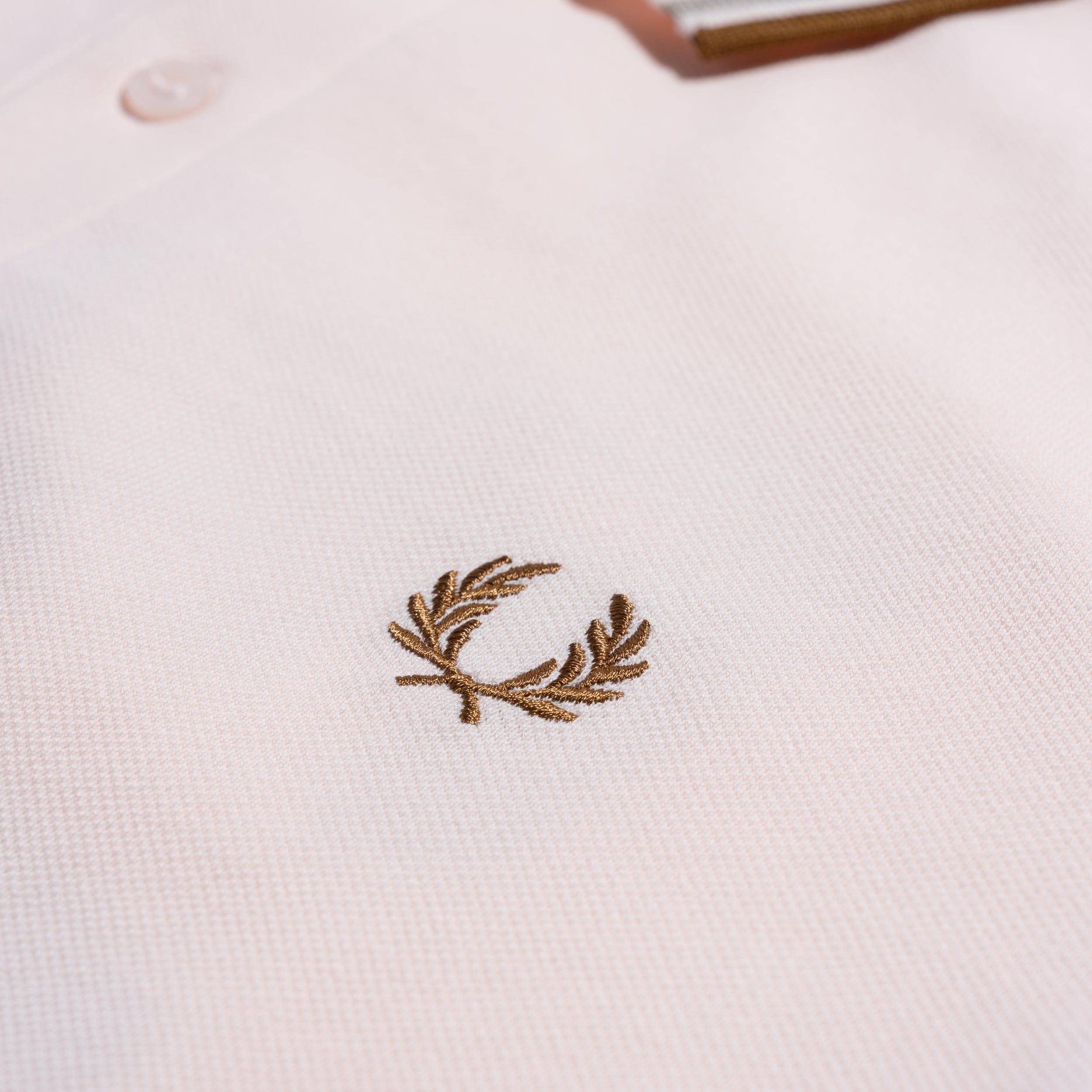 Comme Des Garcons SHIRT CDG SHIRT x Fred Perry Freedom Is Energy Polo Shirt Peach FO-T501-S25-3