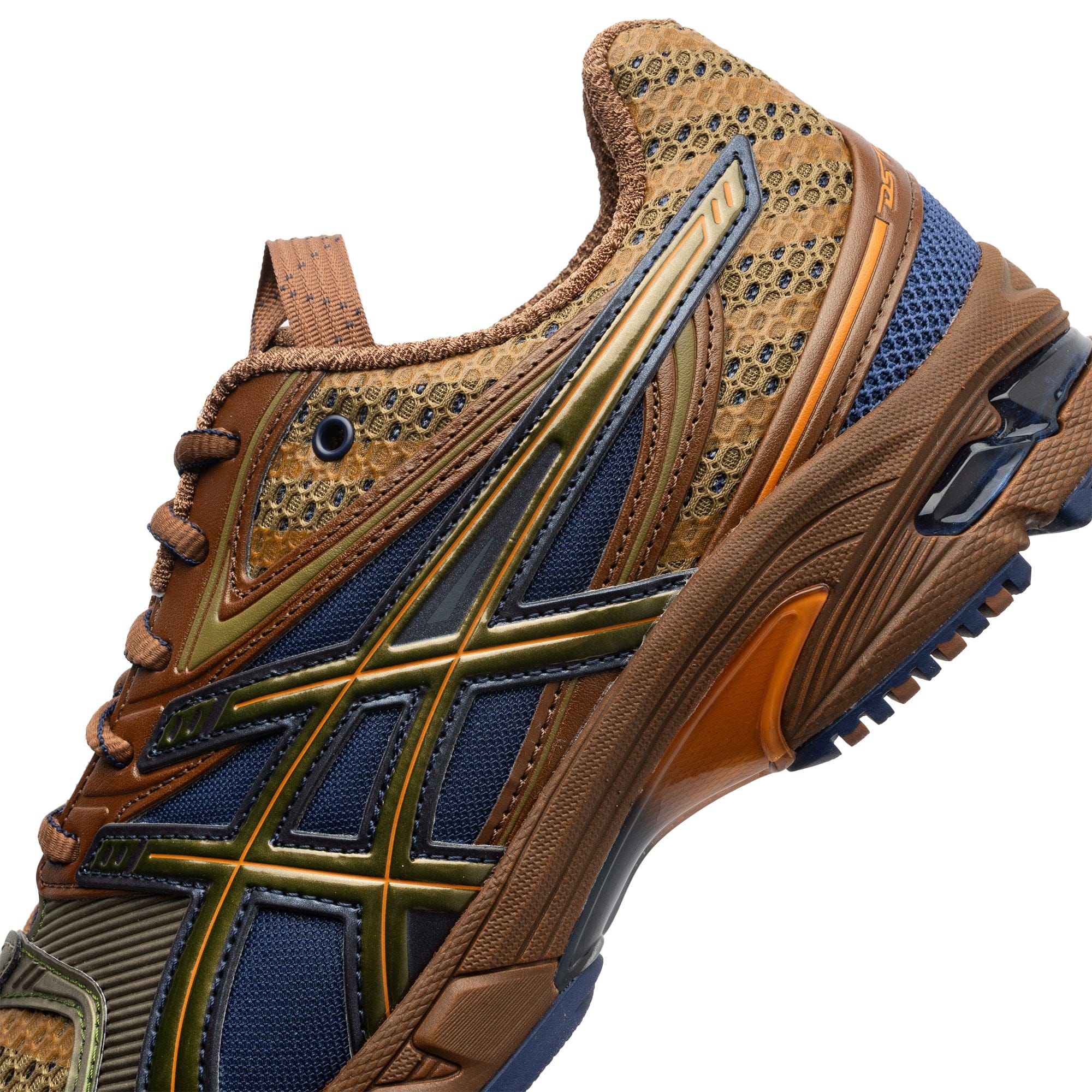 ASICS UB9-S Gel-DS Trainer 14 Desert Camp 1203A606-200