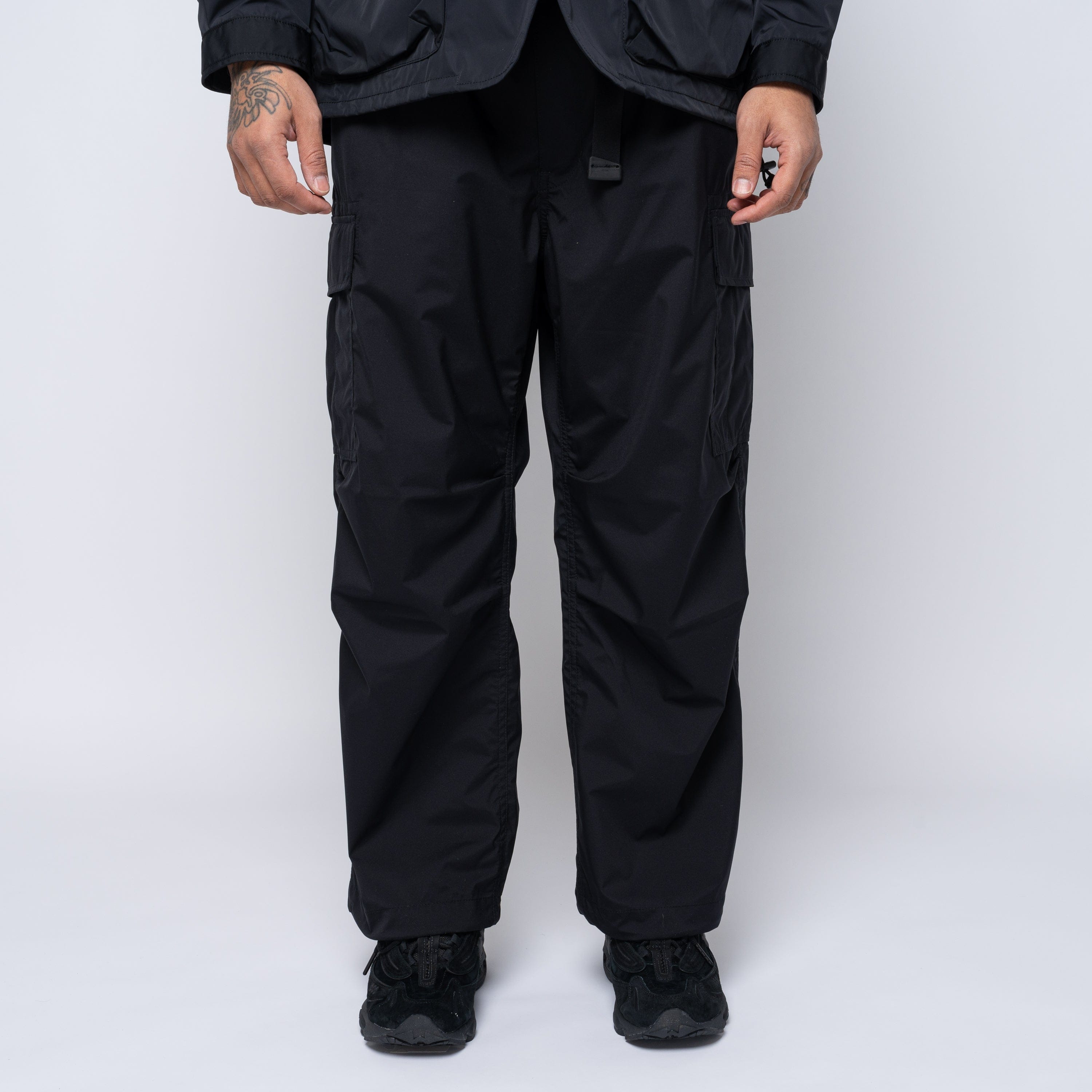 CDG Homme CdGH Nylon Wide Cargo Pants Black HO-P004-051
