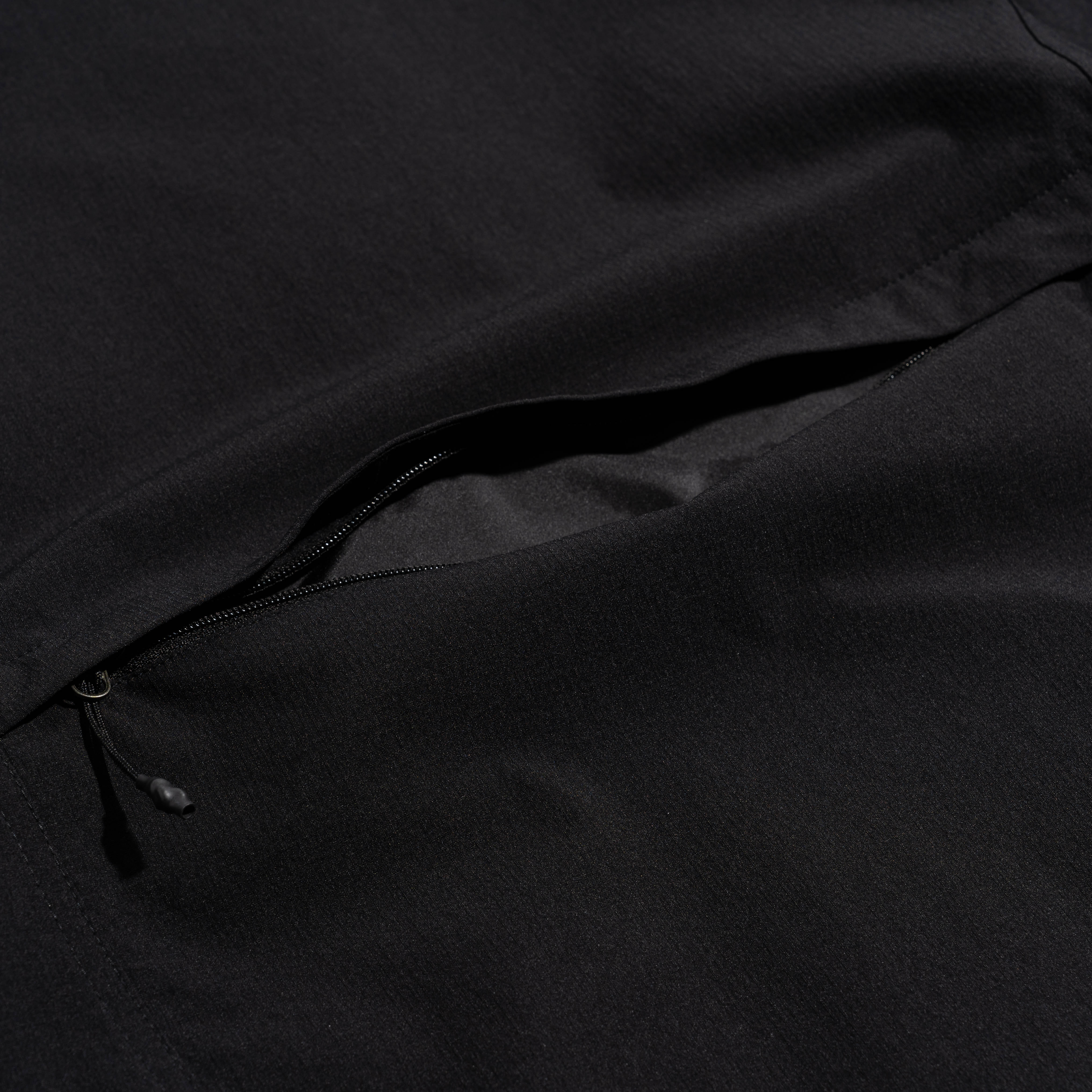 The North Face TNF North Dome Wind Jacket Black NF0A8B5HJK31