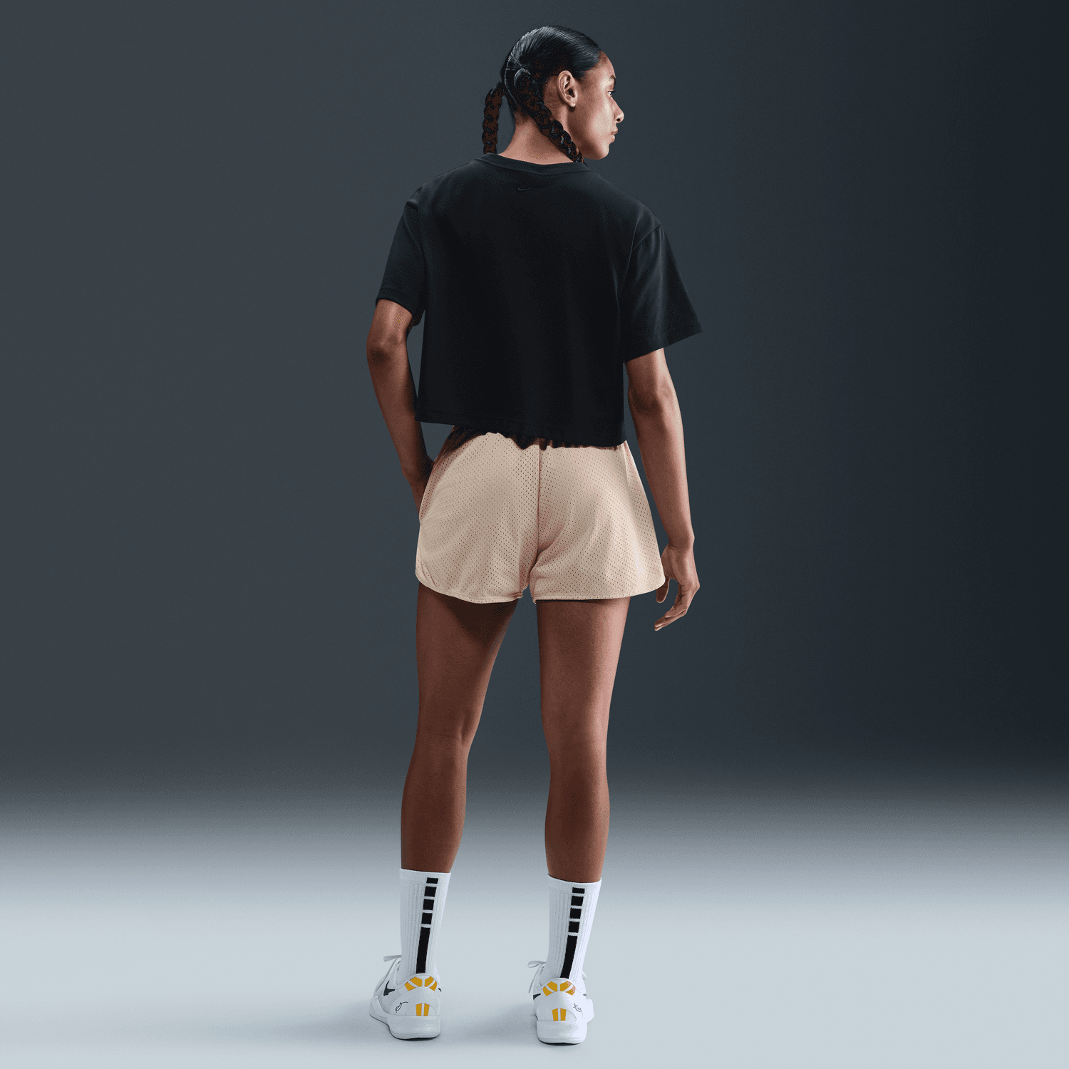 Nike Women's Nike Kobe Mesh Basketball Shorts 'Sand Drift'