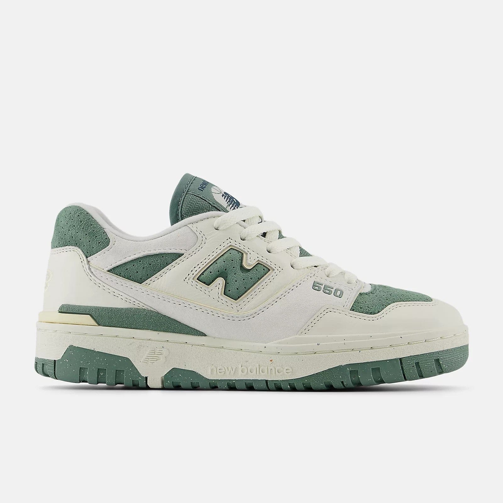 New Balance Women's New Balance 550 'Sea Salt/Dark Juniper'